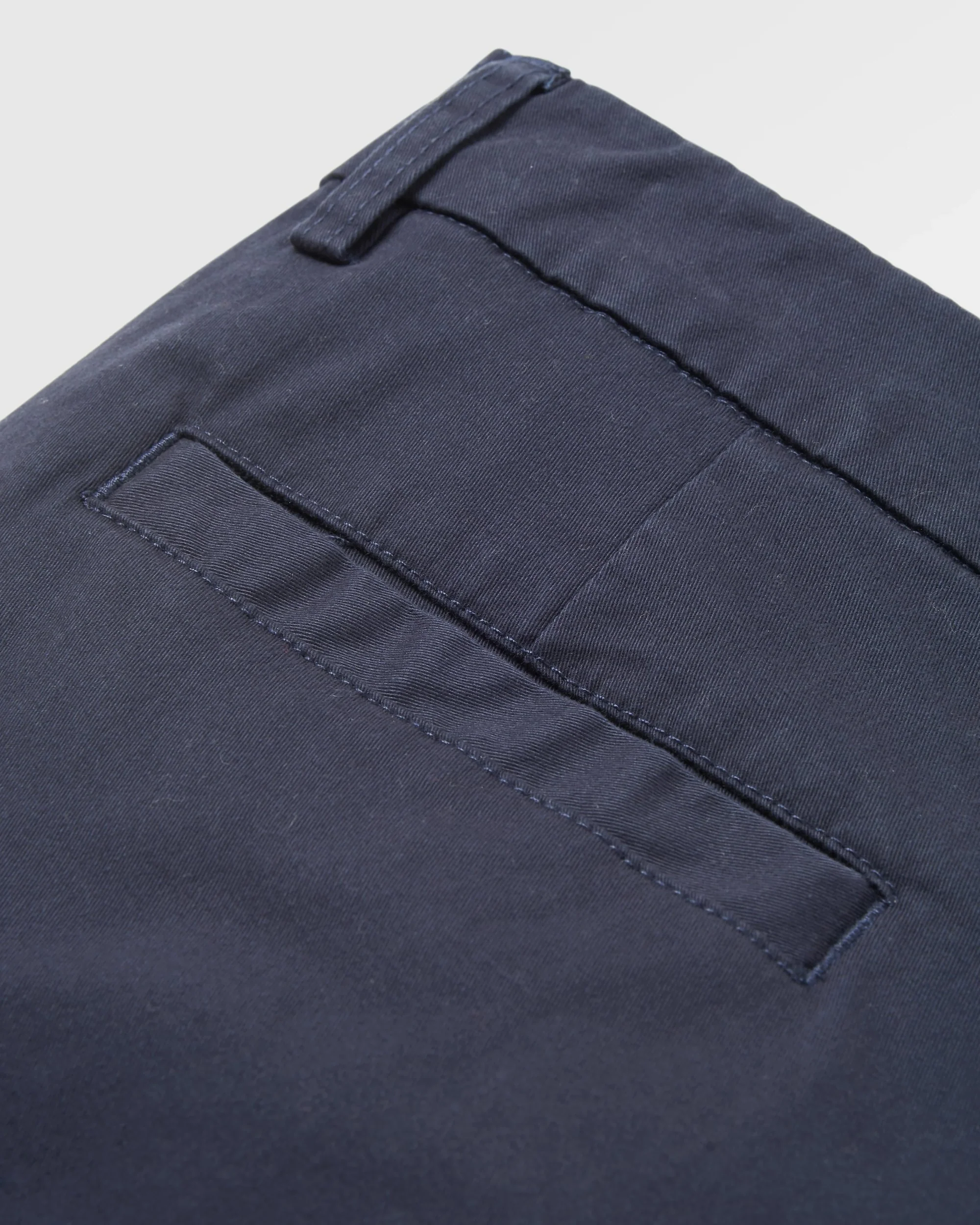 365 Short - Deep Navy - Image 14