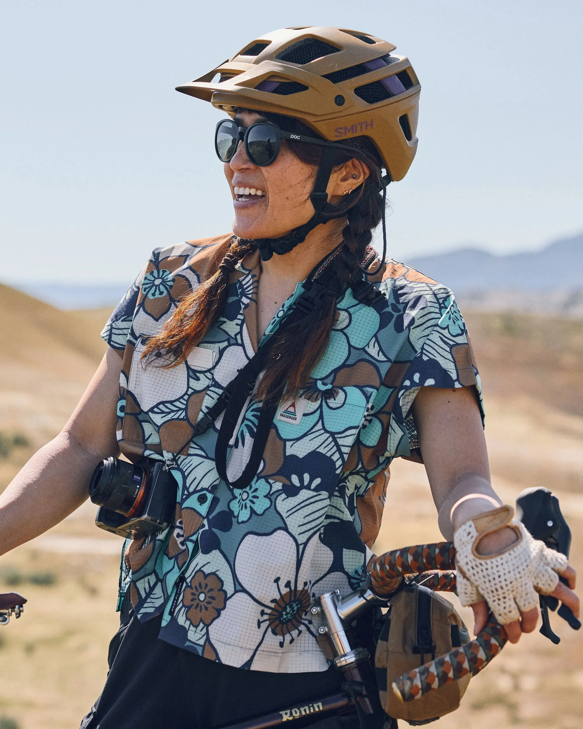 365 Active Boxy Shirt - Vintage Floral Aqua - Image 4