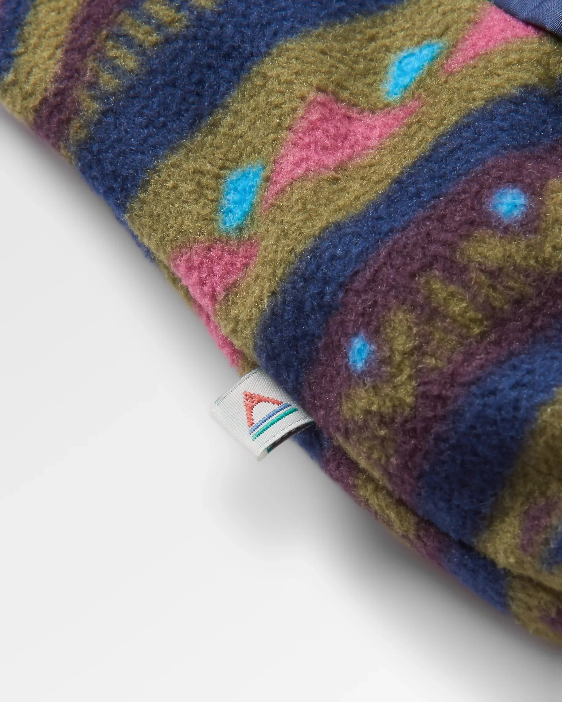 Adrift Polar Fleece - Mountain Geo Multi - Image 7
