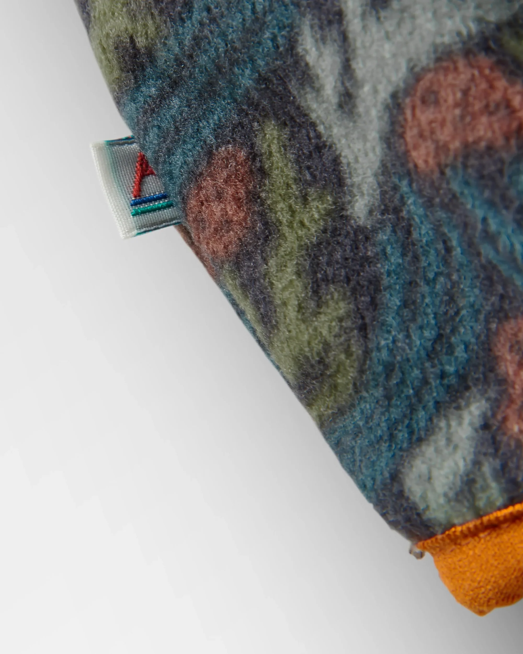 Adrift Polar Fleece - Ocean Current Black - Image 10