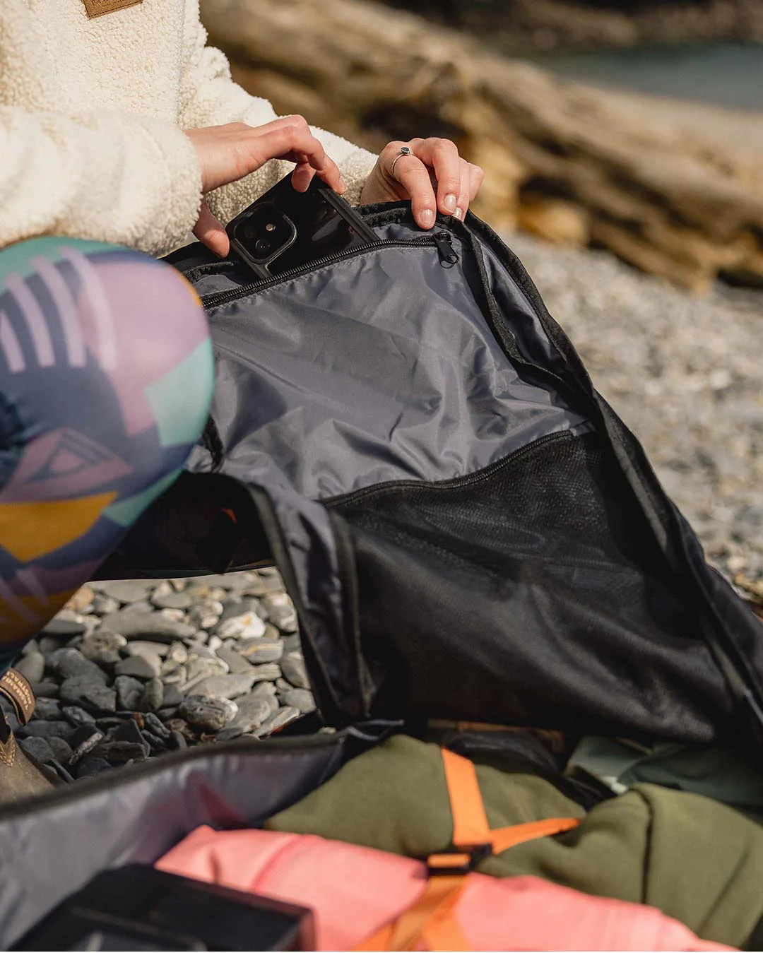 Adventurer 55L Backpack - Black - Image 18