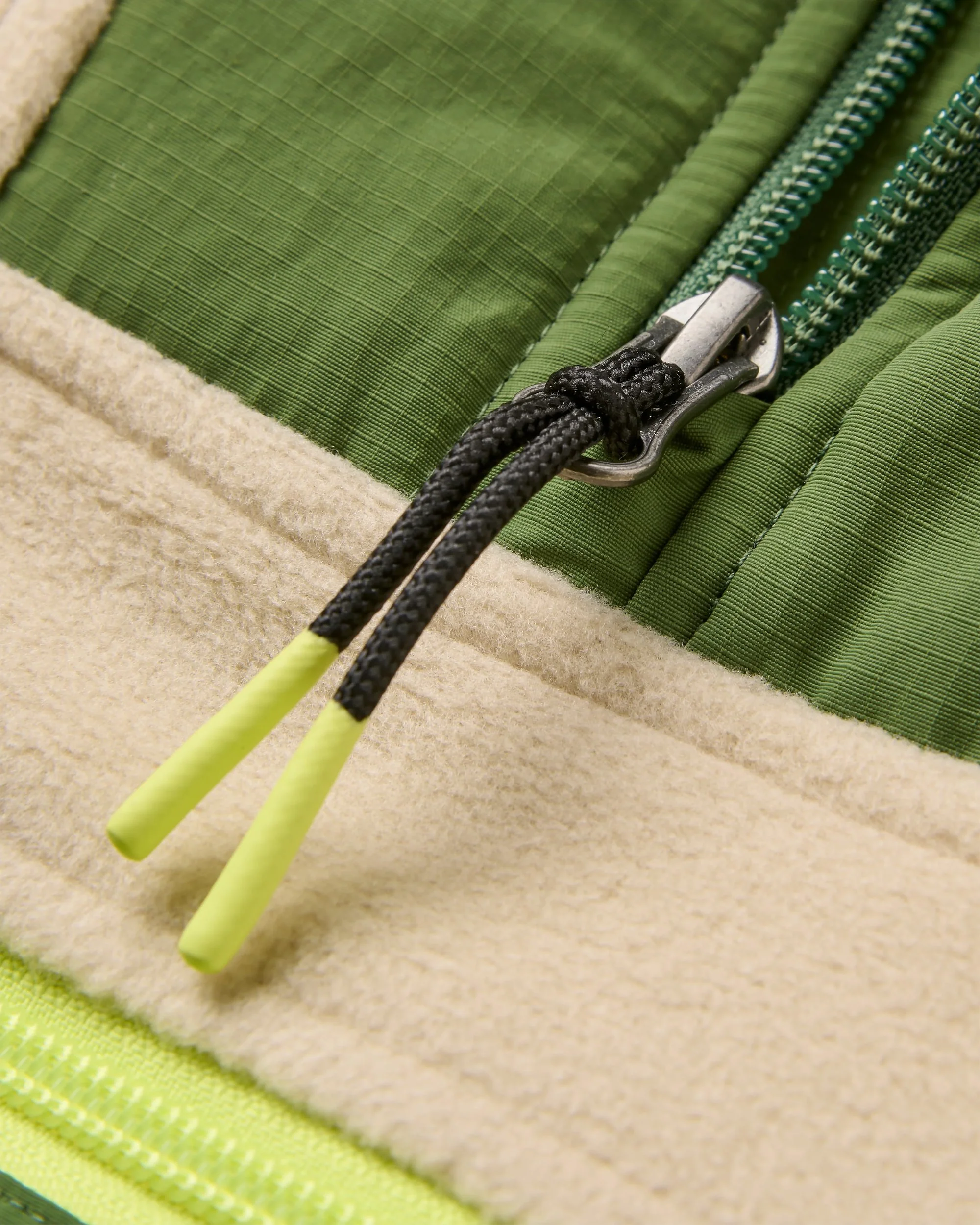 Alexander Hooded Polartec® Fleece - Feather/Wild Green - Image 6