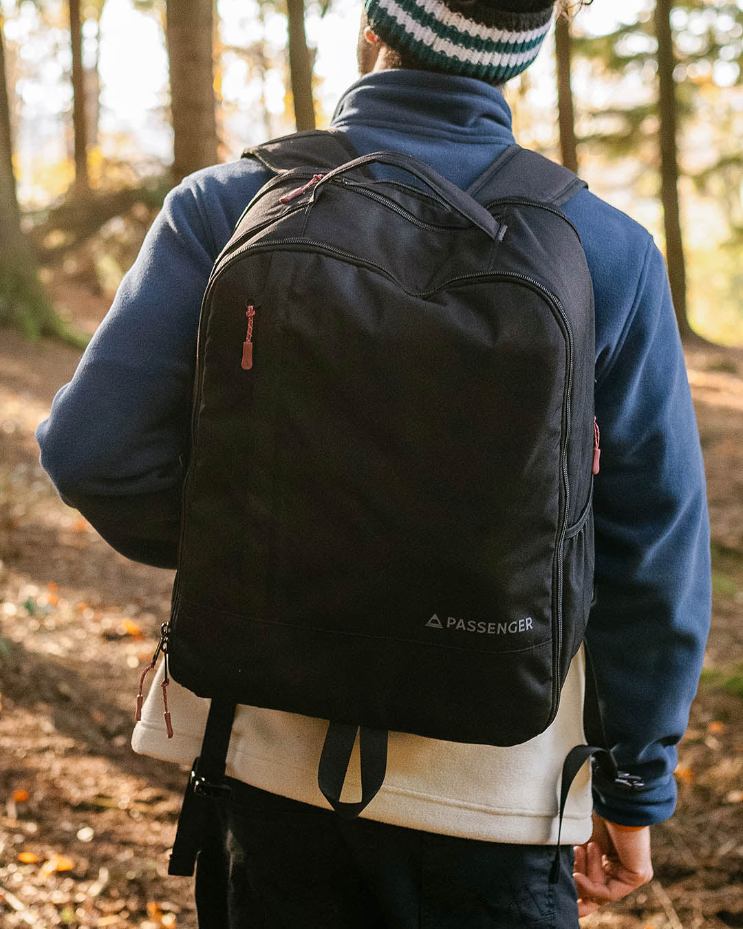 Ascent Weekender 35L Backpack - Black - Image 6