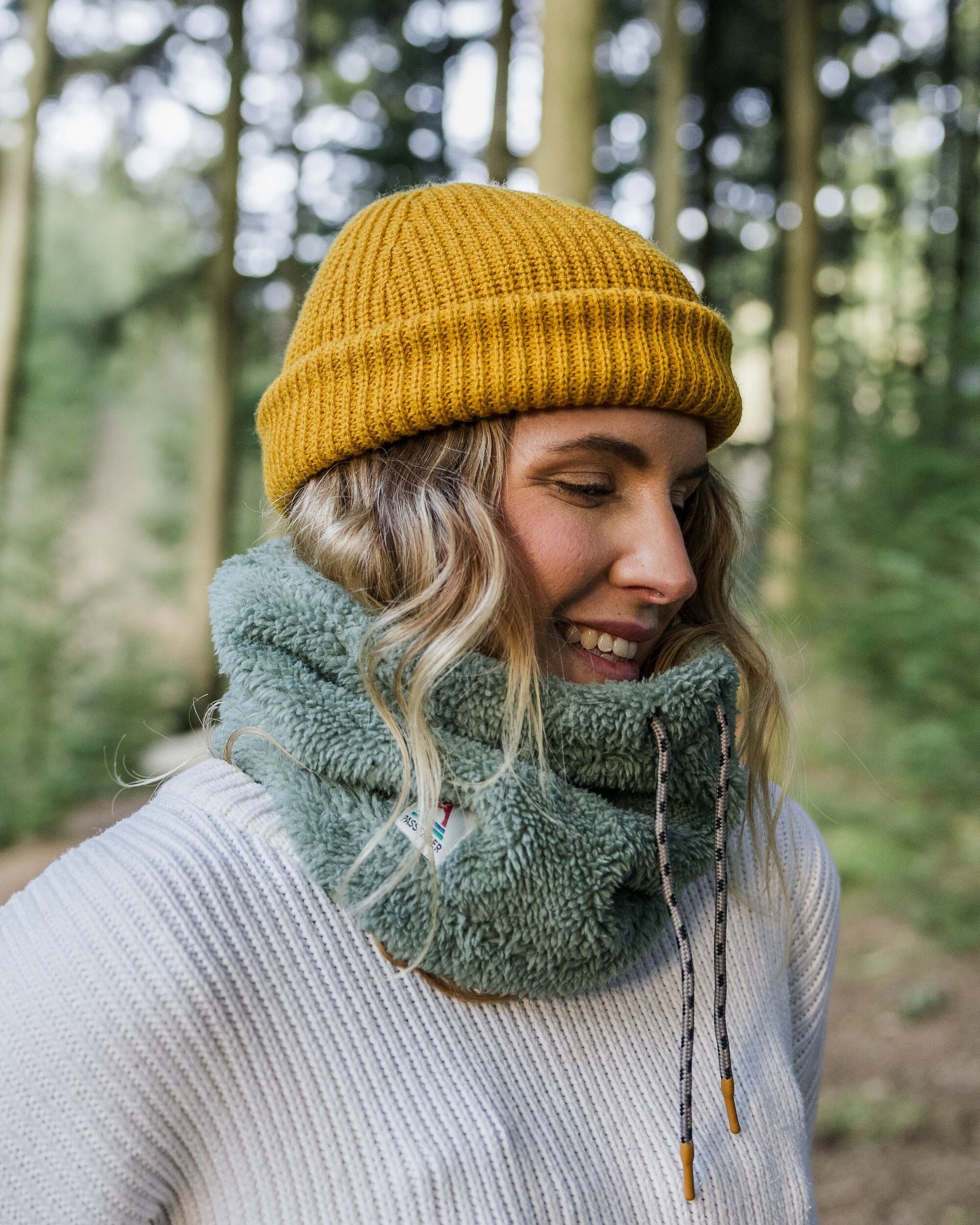 Ash Sherpa Fleece Snood - Pistachio - Image 3