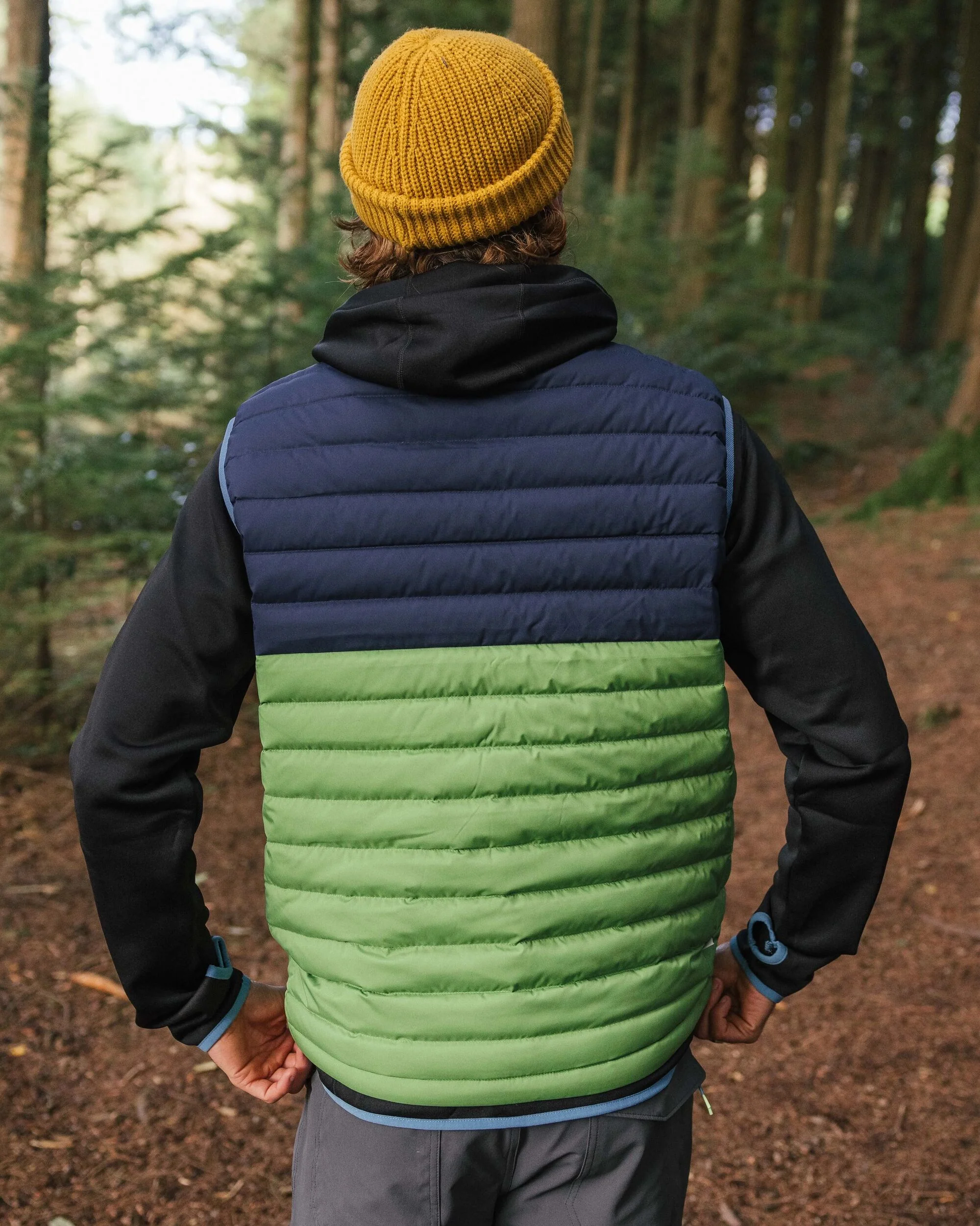 Ashland Down Gilet - Rich Navy/Pear Green - Image 4