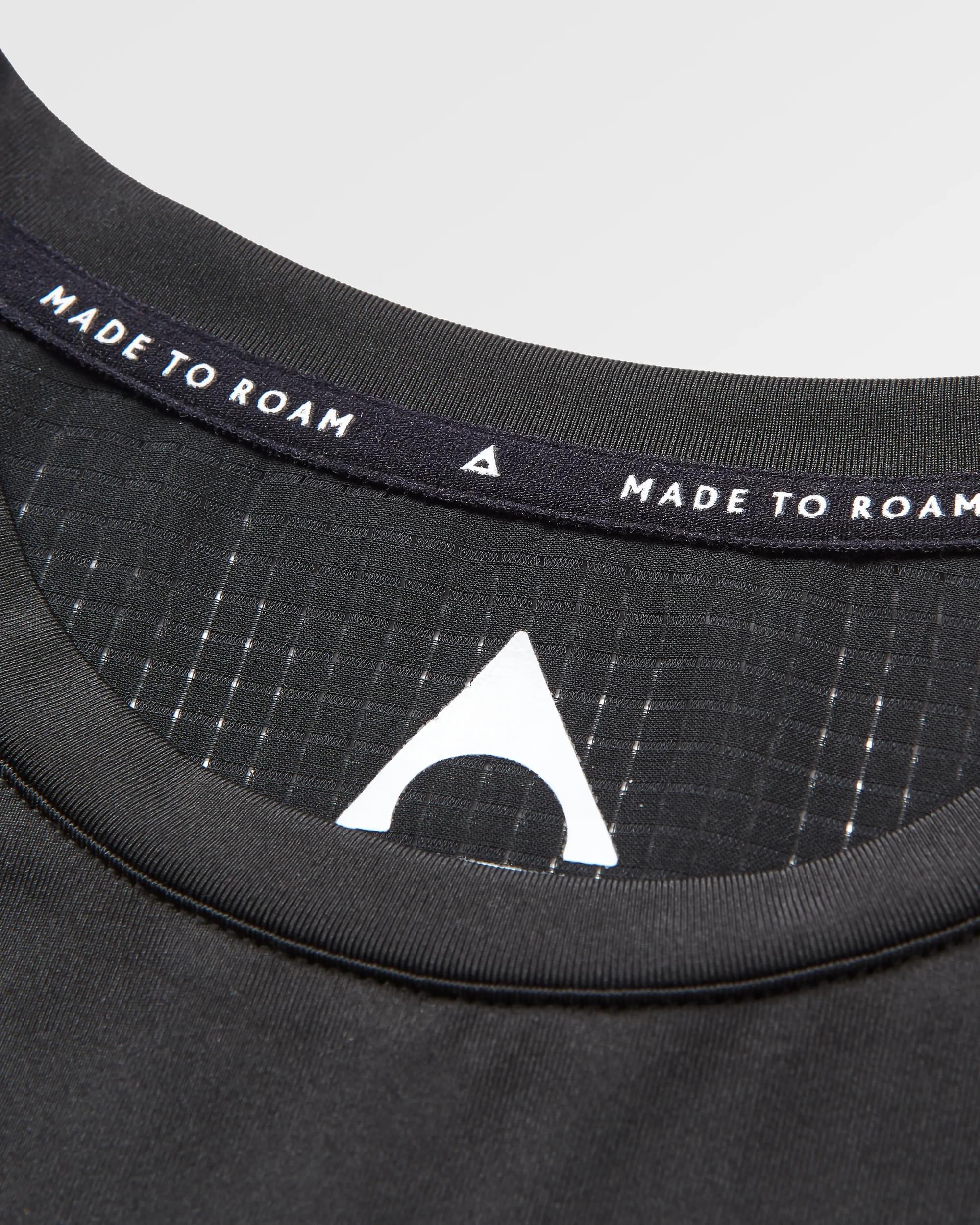 Aurora Active T-Shirt - Black - Image 7