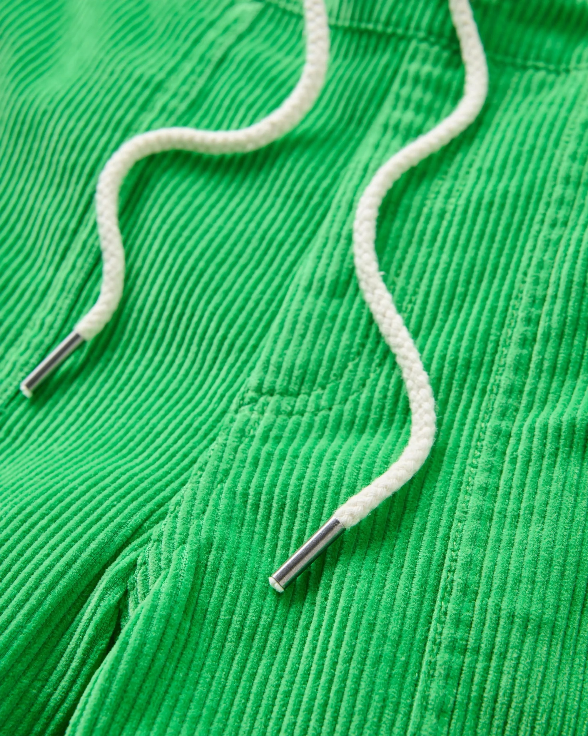 Avian Organic Cord Short - True Green - Image 4
