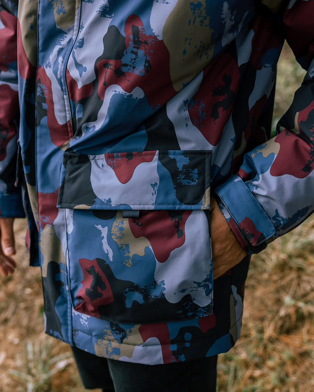 Baltic Insulated Jacket - Sycamore Pattern - Image 5