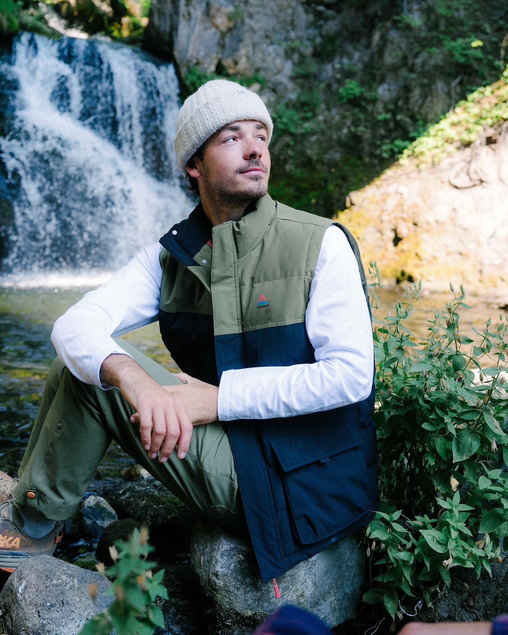 Baltic Insulated Gilet - Black/Khaki - Image 4