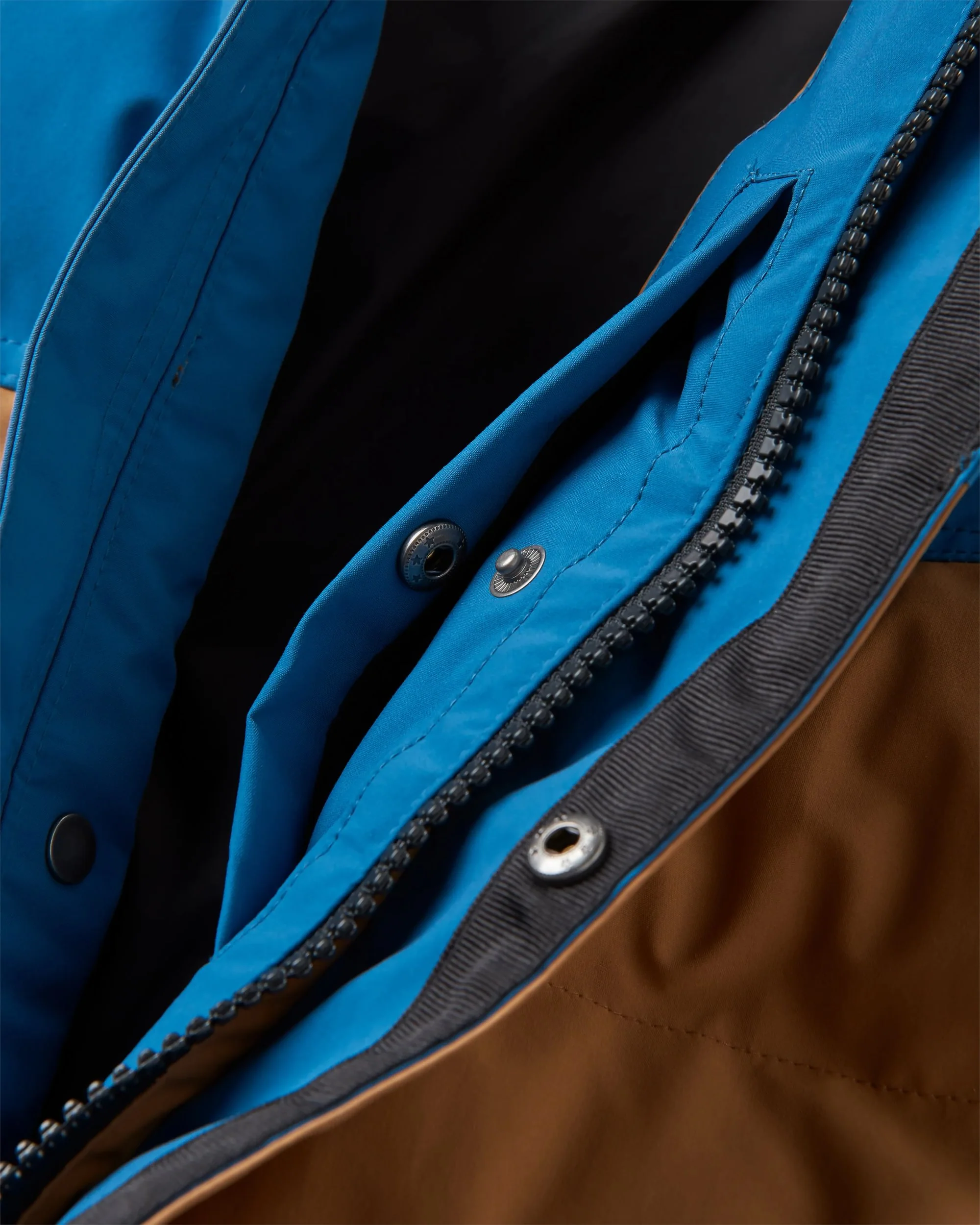 Baltic Insulated Gilet - Toffee/Blue Steel - Image 4