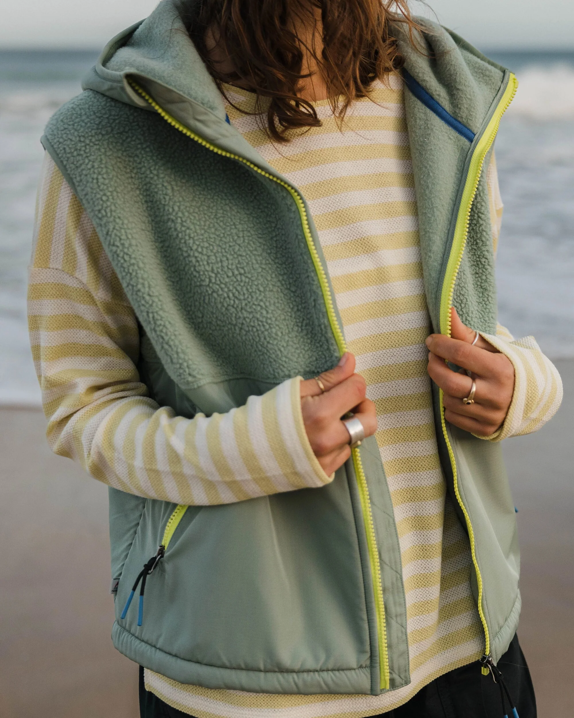 Beebalm Sherpa Fleece Vest - Pistachio - Image 3