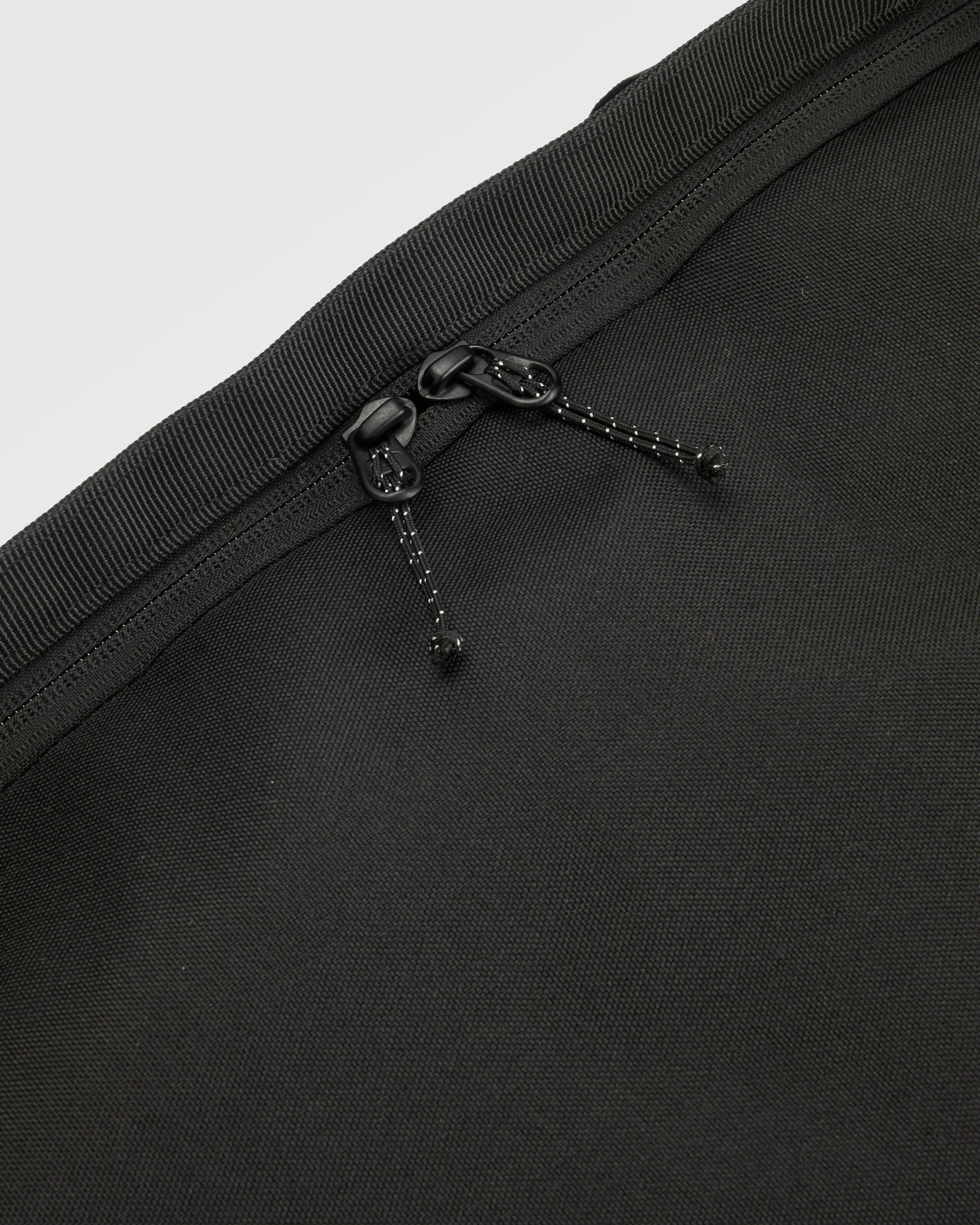 Boondocker Gear Tote 48L - Black - Image 9