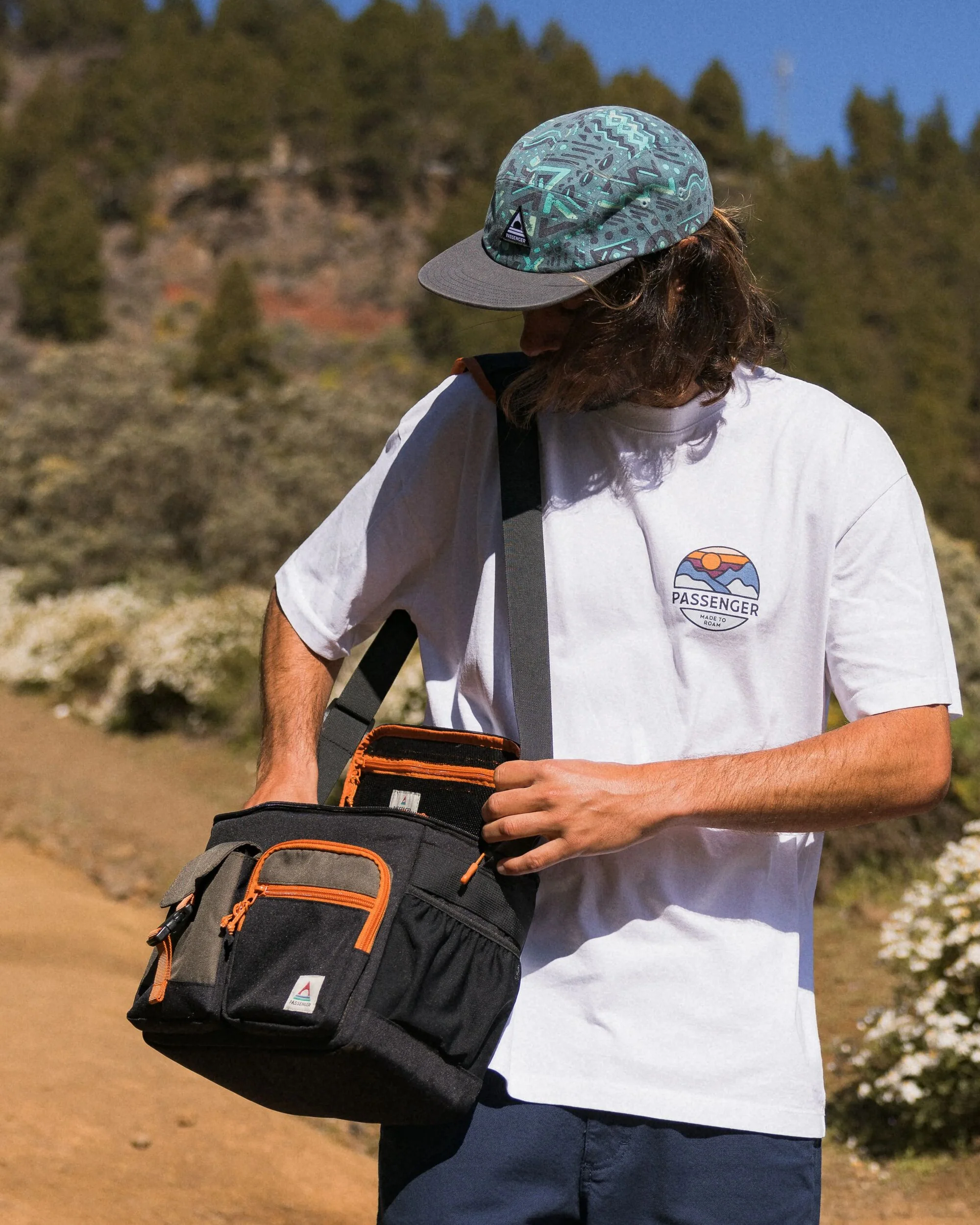 Boondocker Camera Bag - True Black/ Khaki - Image 5