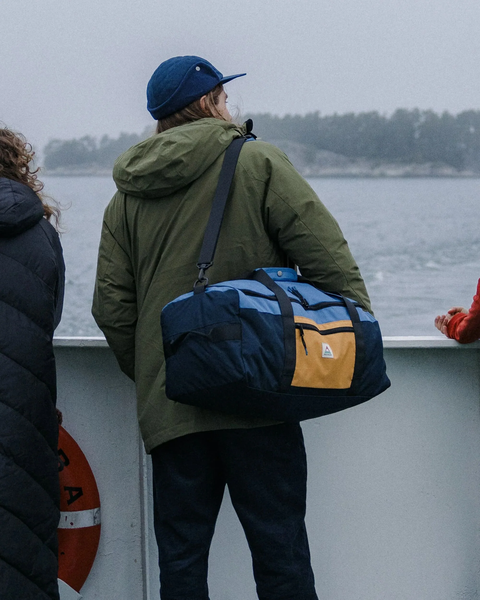 Boondocker 30L Duffel - Honey/Dark Denim/Rich Navy - Image 3
