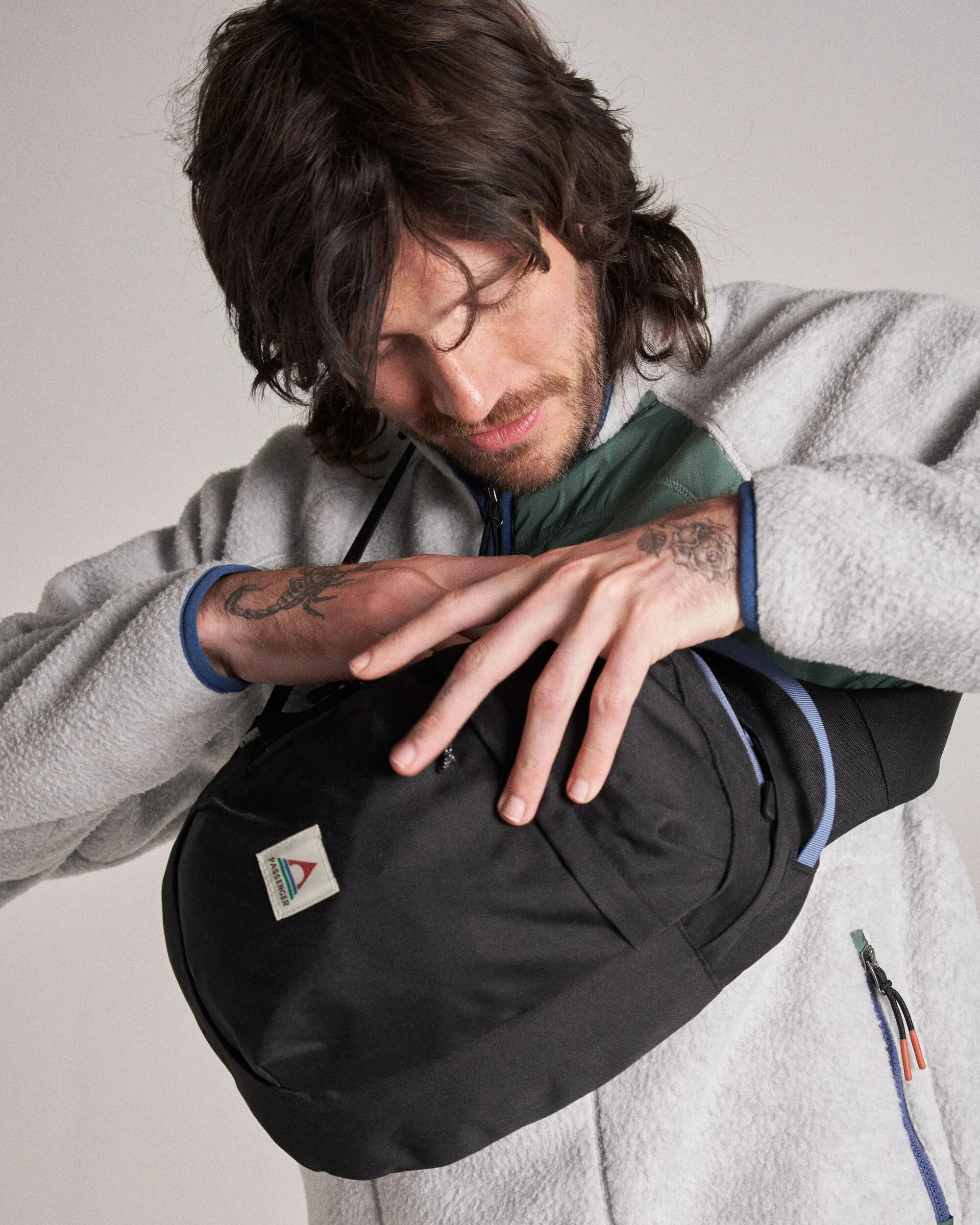 Boondocker Sling 8L - Black - Image 7