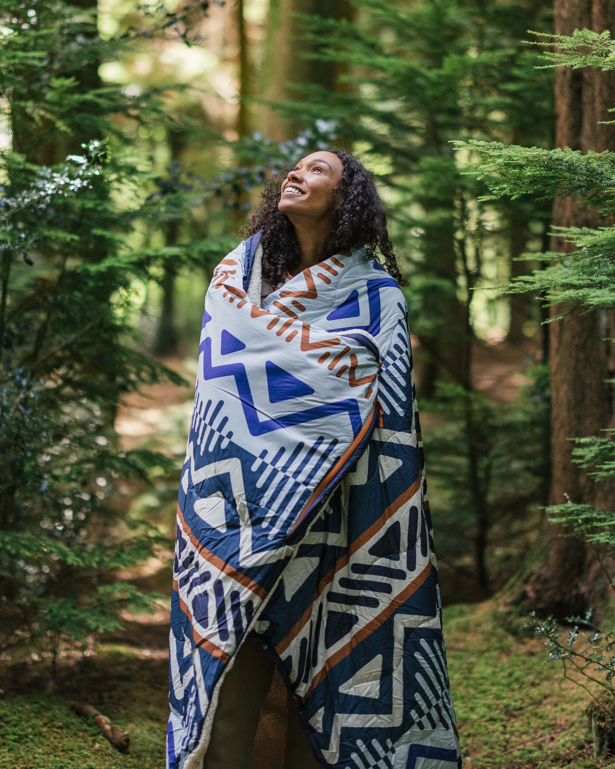 Cabin Sherpa Blanket - Mountain Geo Grey Blue - Image 3