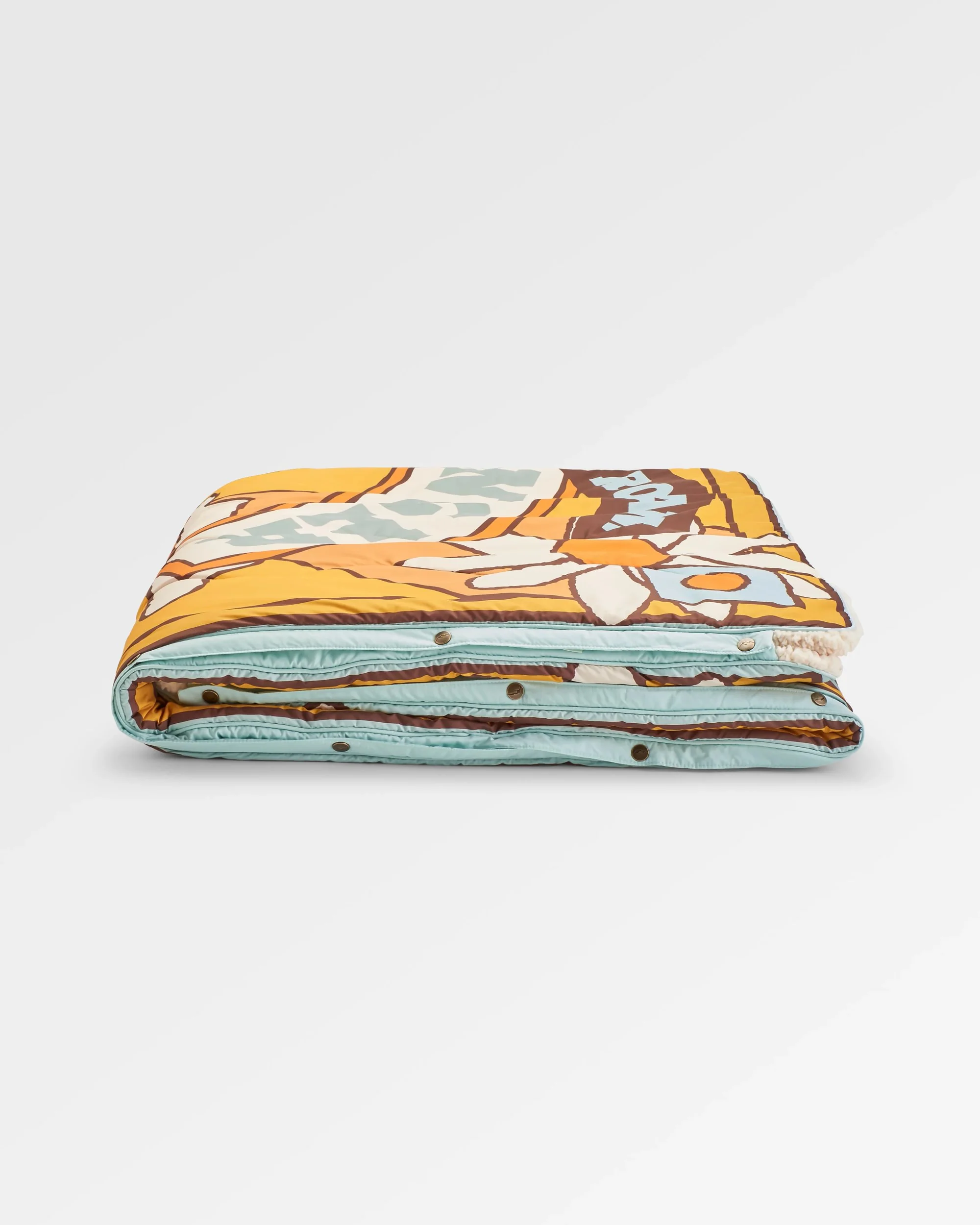 Cabin Sherpa Blanket - Seasonal Graphic/ Birch - Image 6
