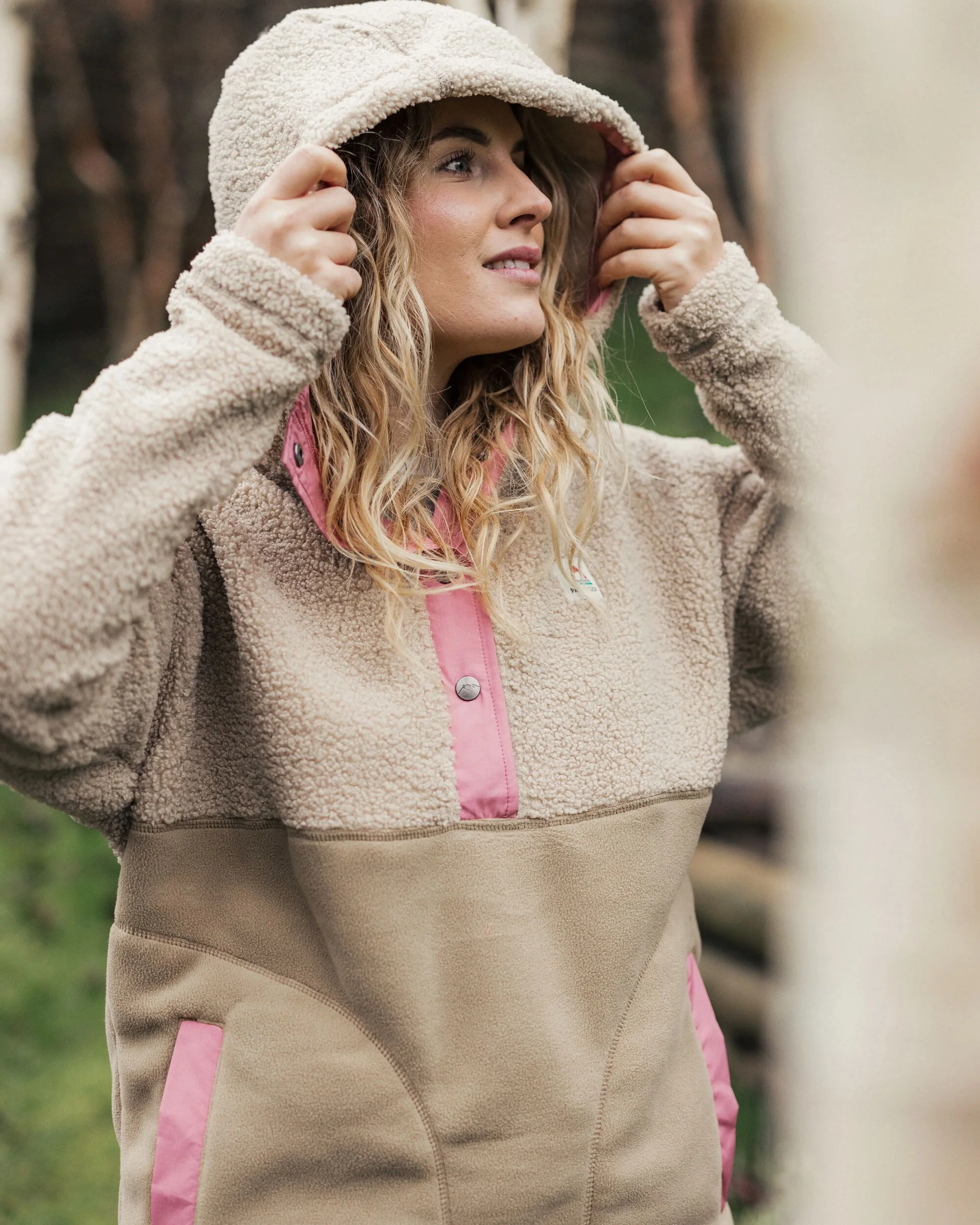 Calla Hooded Polar-Lined Fleece - Feather/Biscuit - Image 3