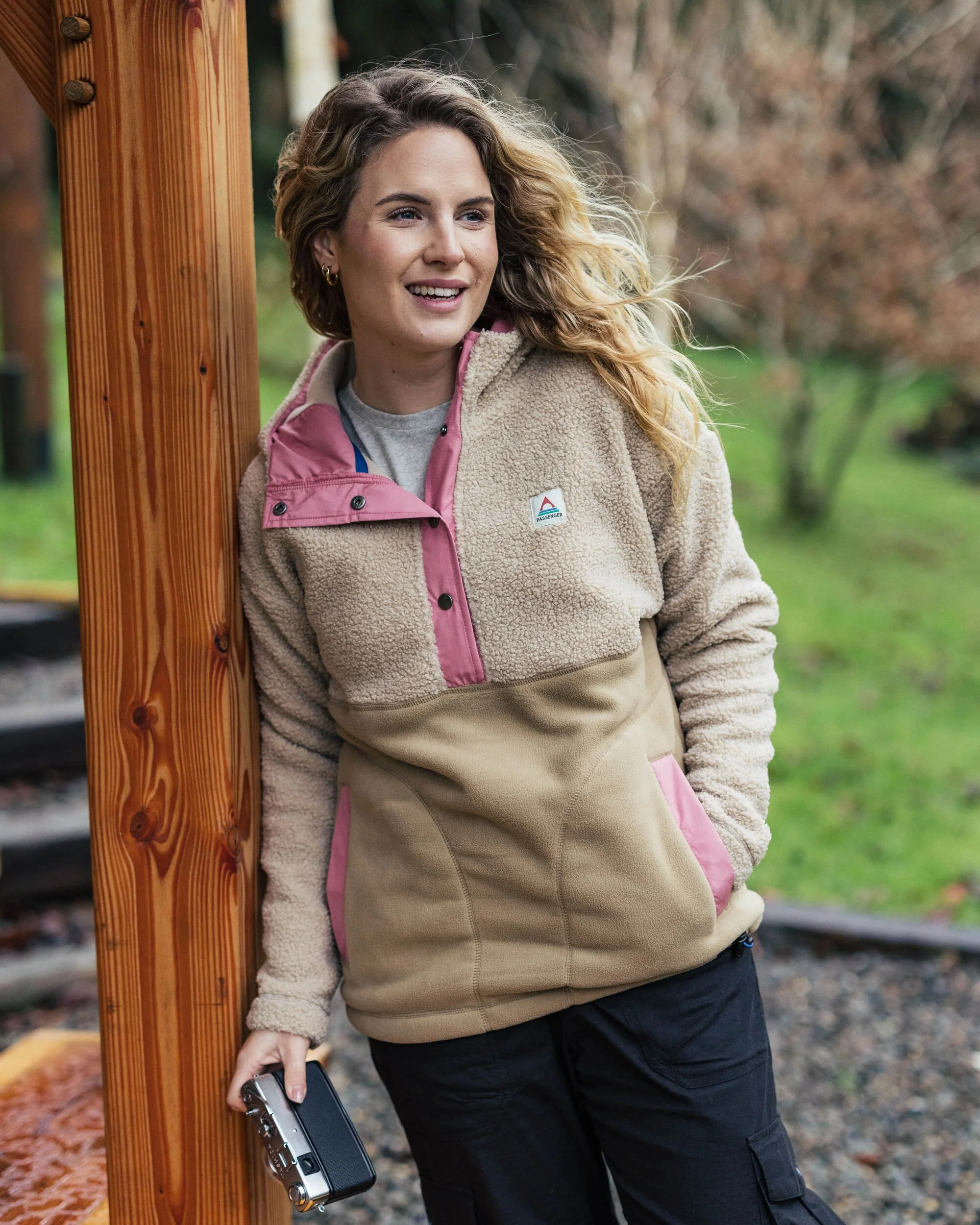 Calla Hooded Polar-Lined Fleece - Feather/Biscuit - Image 4