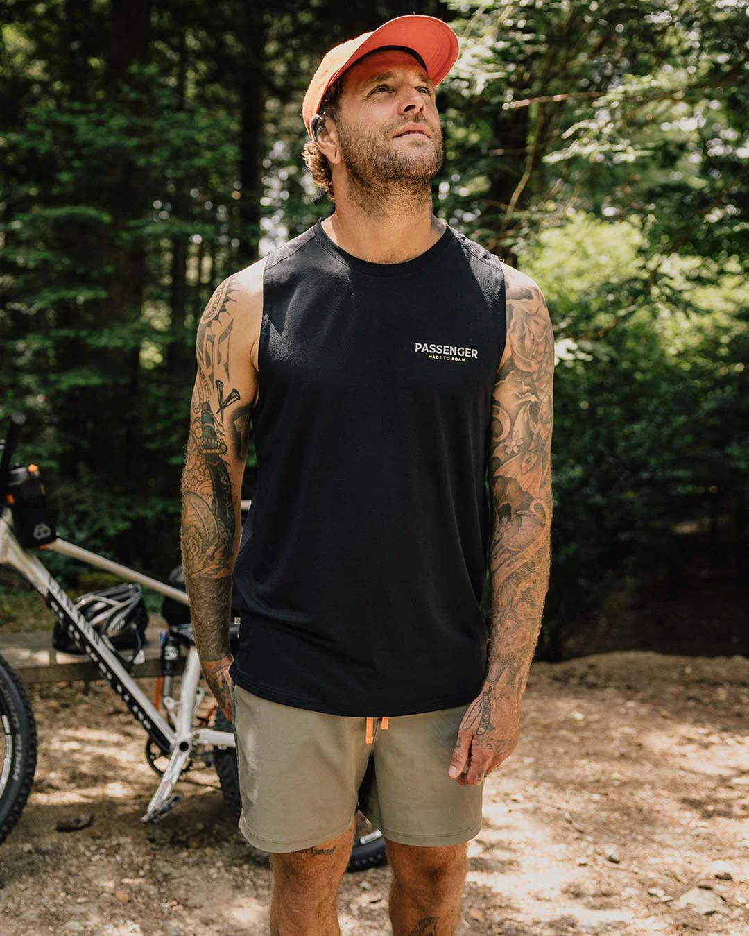 Calling Active Vest - Black - Image 2