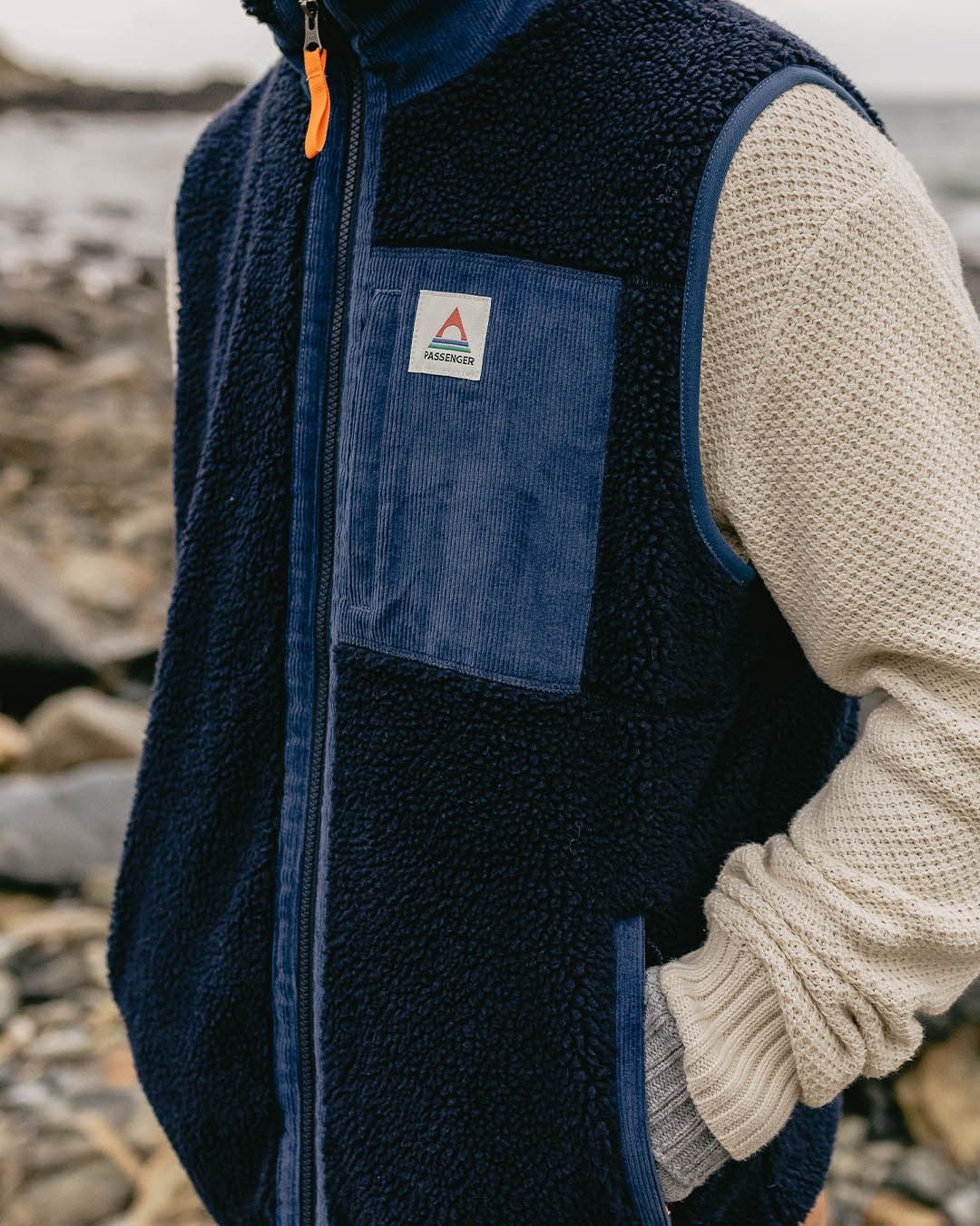 Canyon Deep-Pile Sherpa Vest - Deep Navy - Image 6