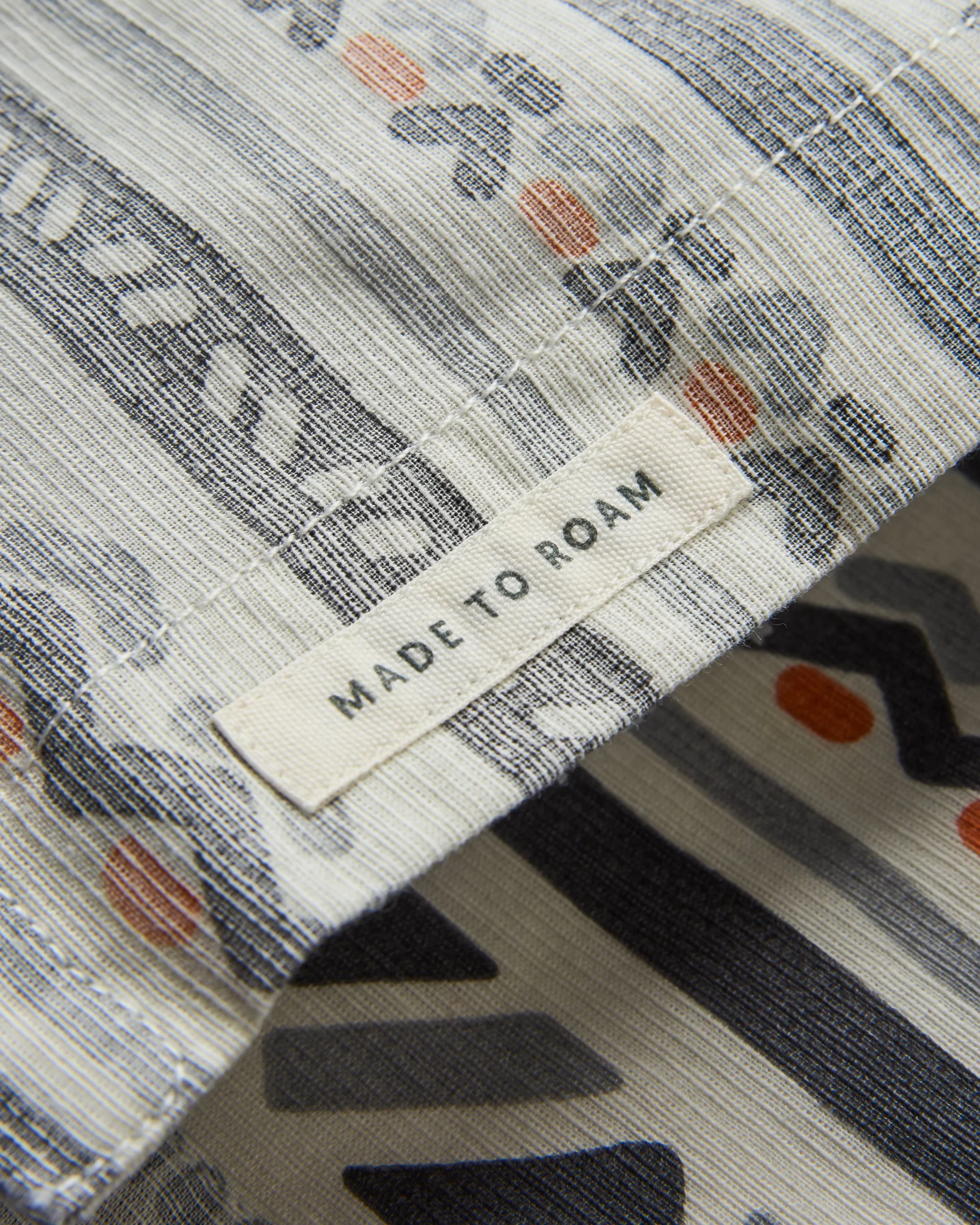 Chill Textured Short Sleeve Shirt - Geo Track Storm Grey - Image 7