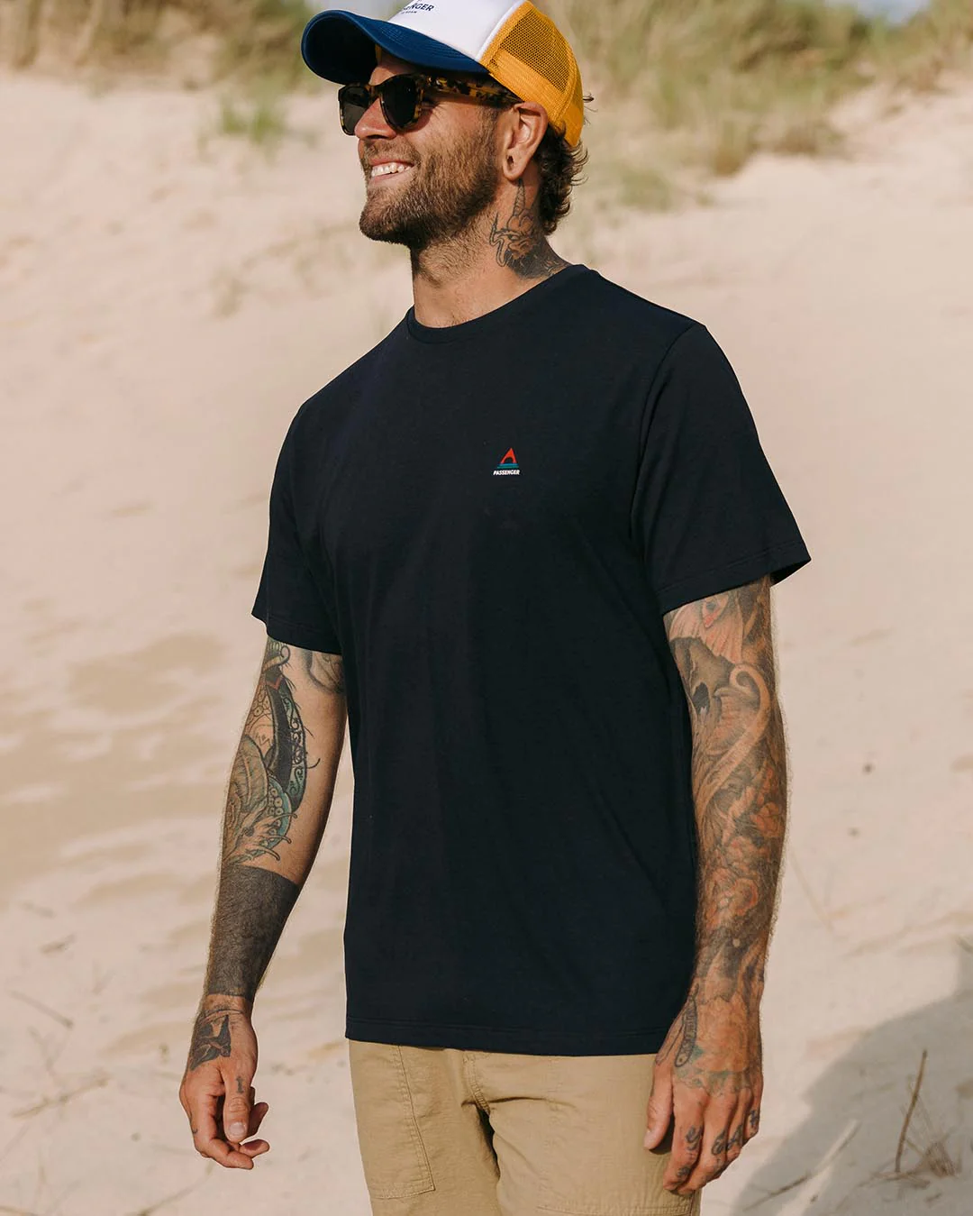 Classic Logo T-Shirt - Black - Image 4