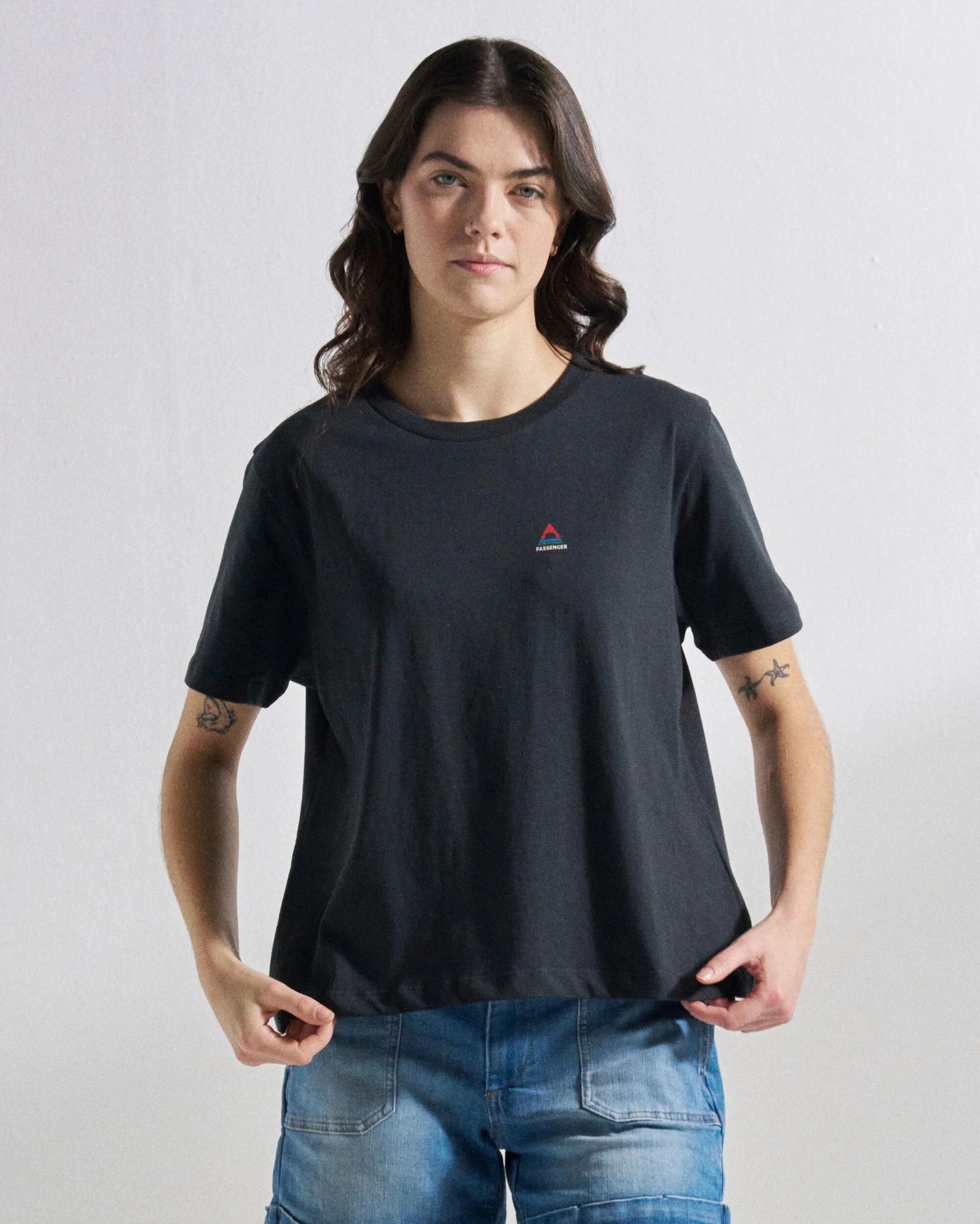 Classic T-Shirt - Black - Image 6
