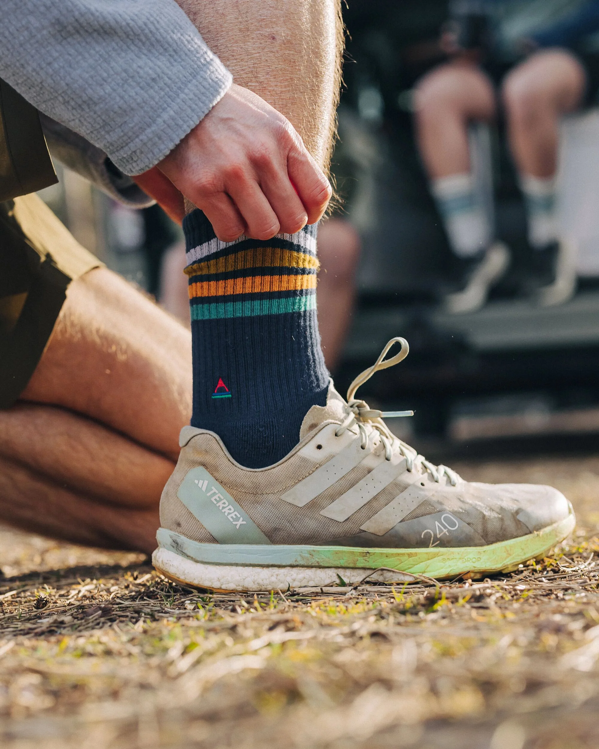 Classic Midweight Crew Socks - Rich Navy - Image 2