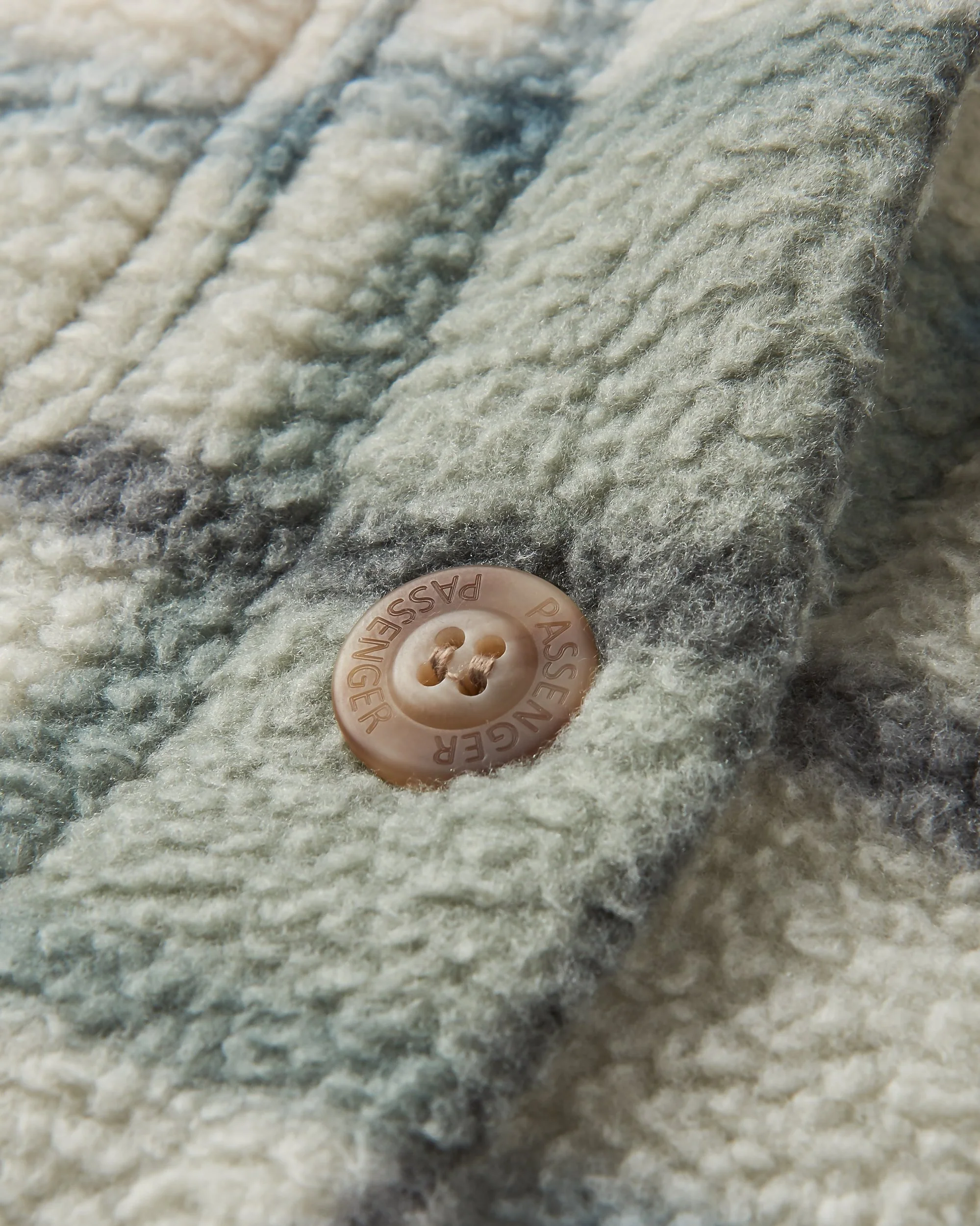 Cloudy Sherpa Fleece Shirt - Pistachio Check - Image 6