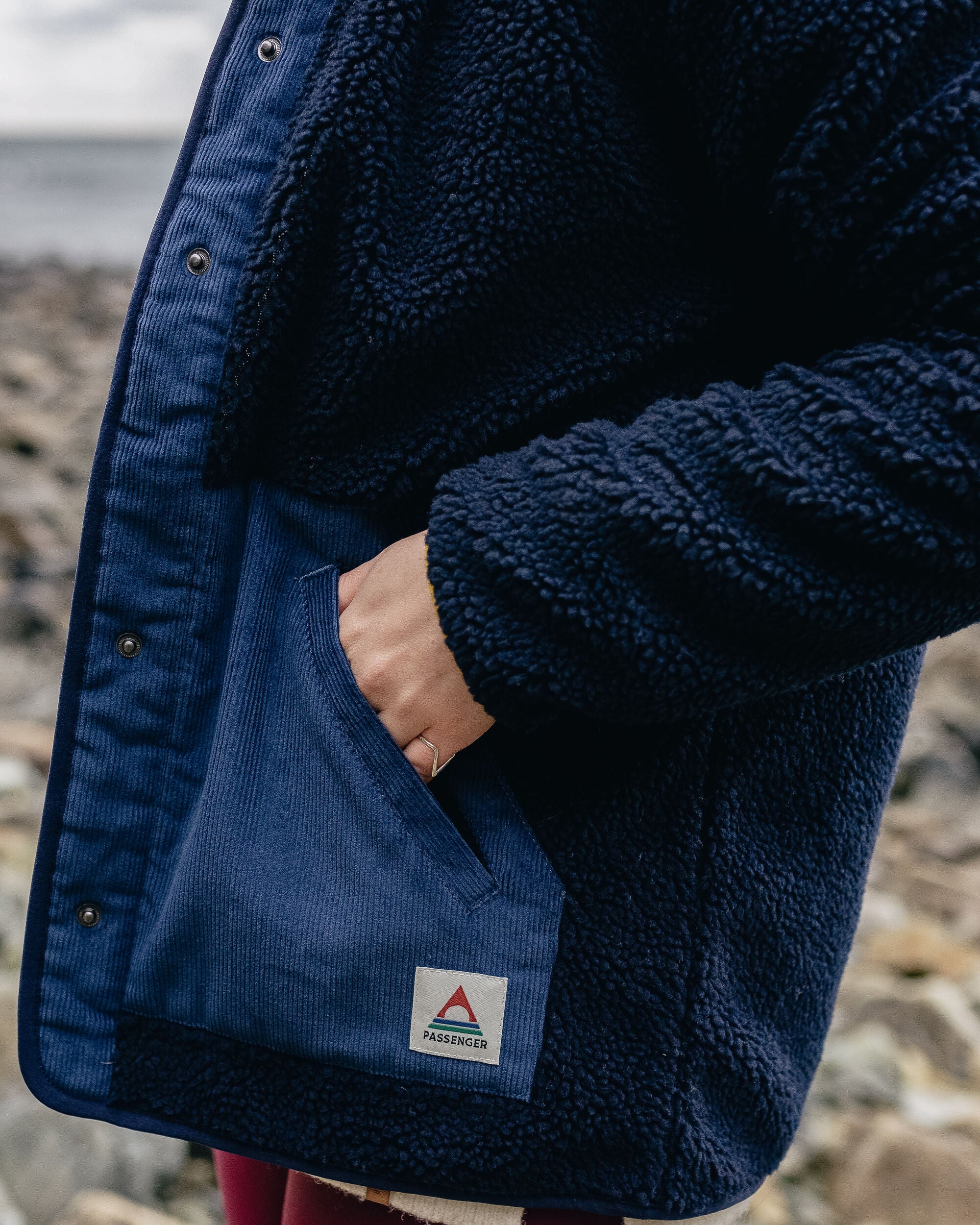 Clover Sherpa Fleece - Deep Navy - Image 4