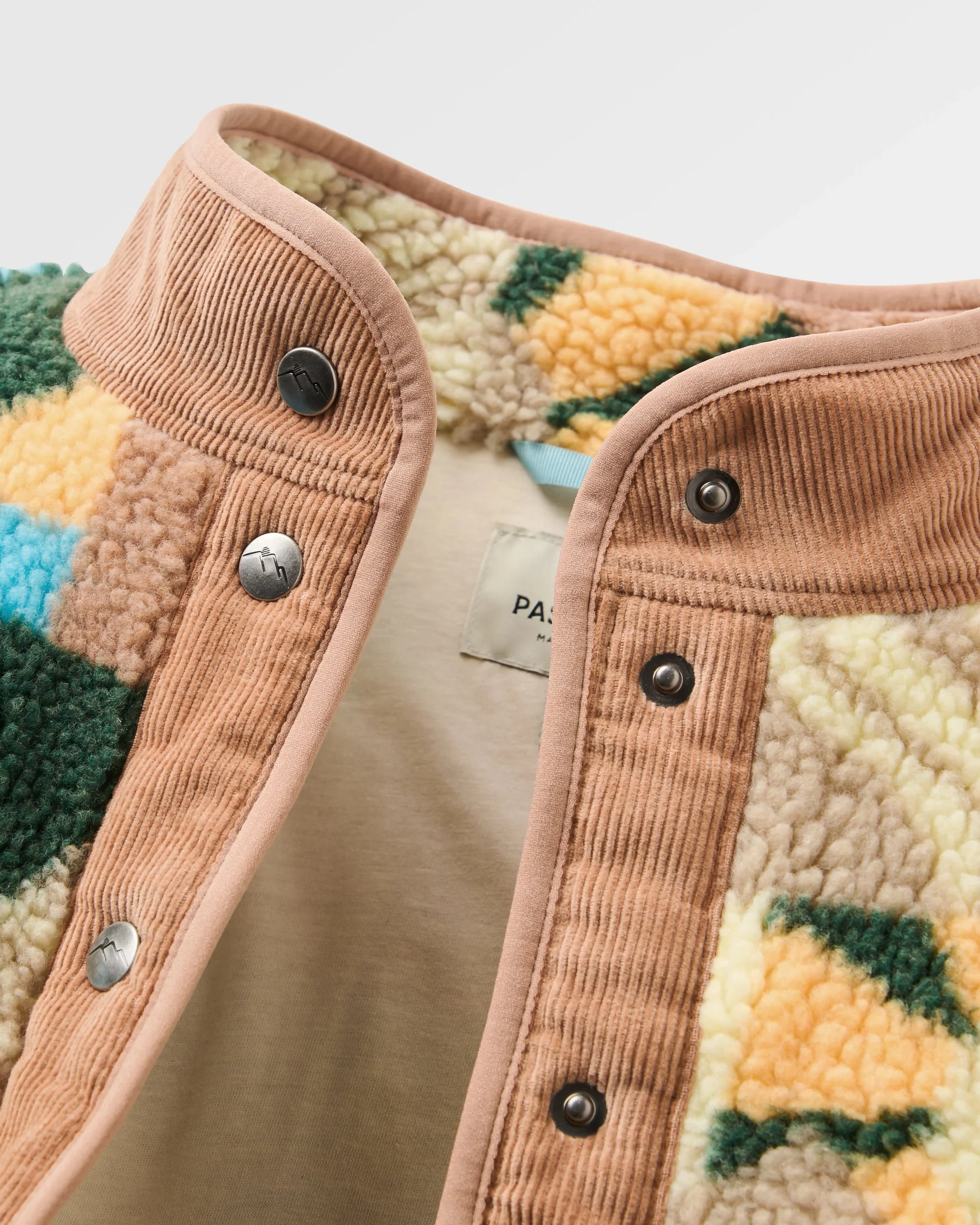 Clover Sherpa Fleece - Sun Patch Simply Taupe - Image 6