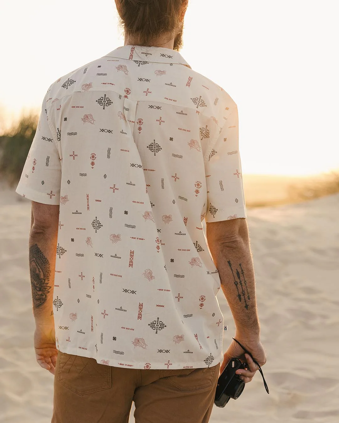 Cove Organic Cotton Short Sleeve Shirt - Birch Made To Roam - Image 5