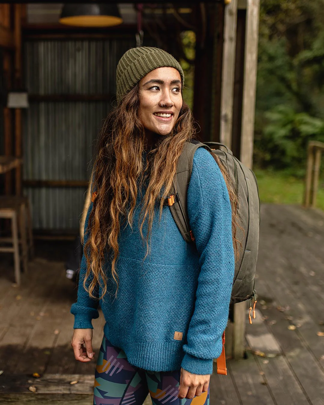 Cove Knitted Jumper - Dark Denim - Image 2