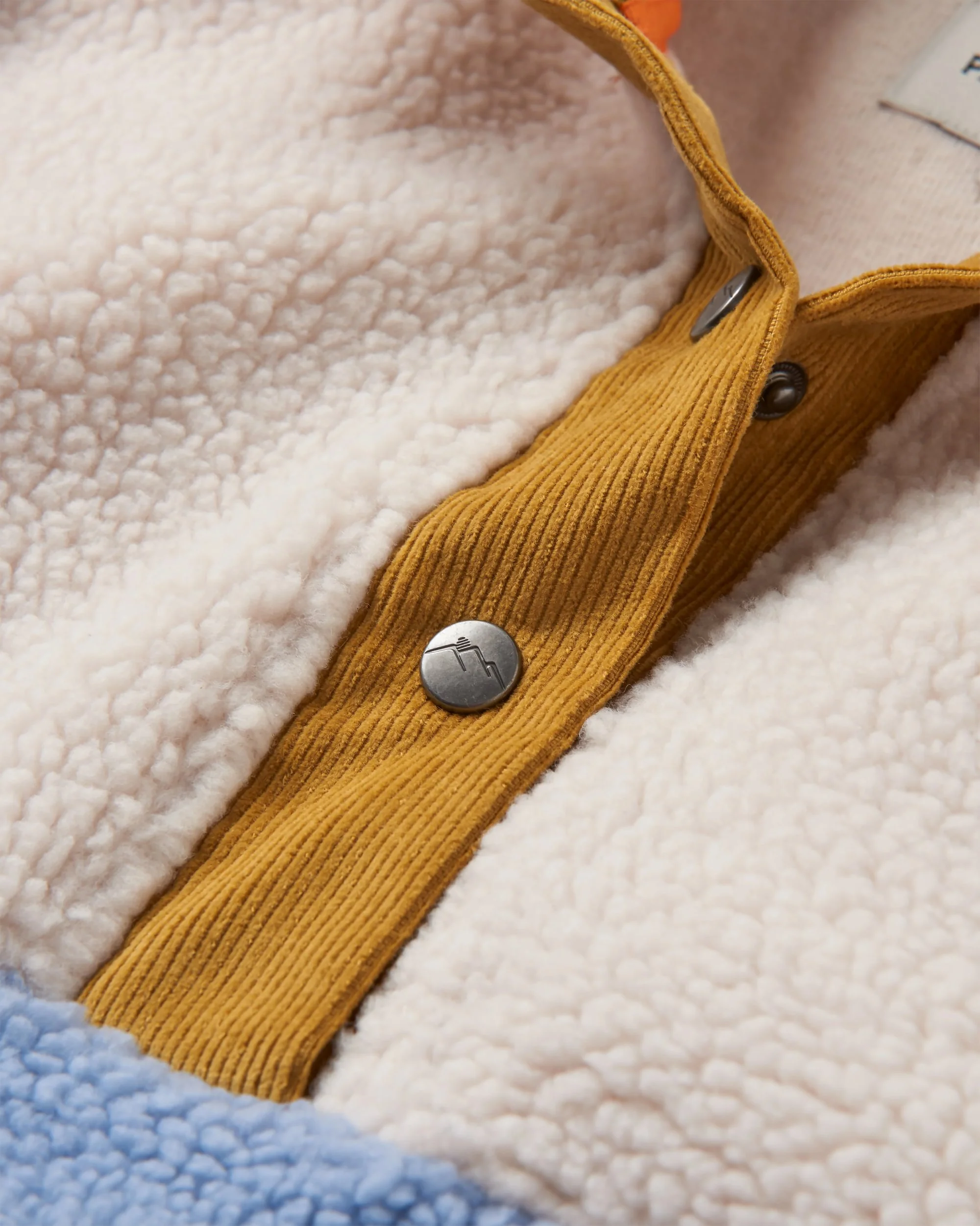 Create Deep-Pile Sherpa Fleece - Blue Fog - Image 6