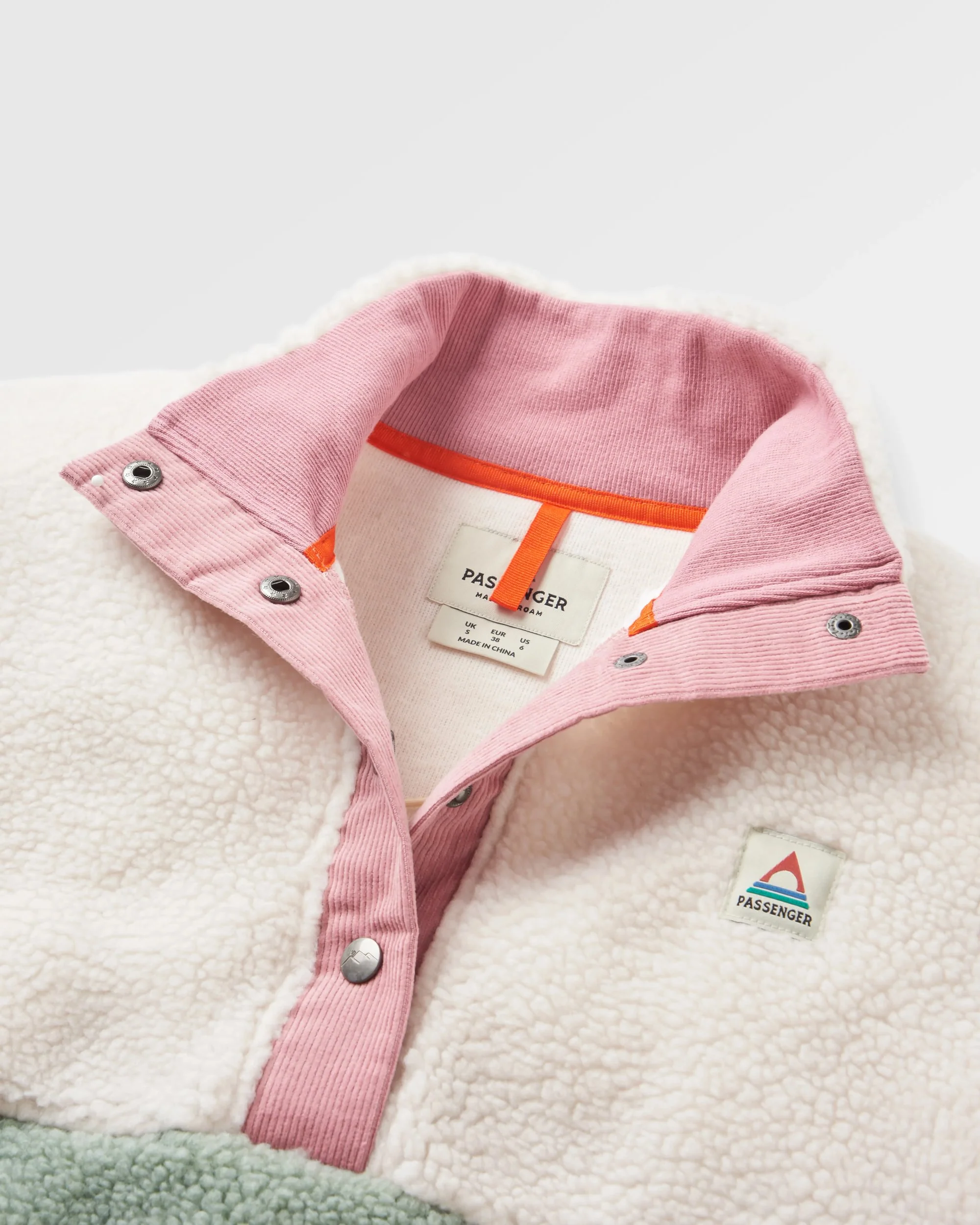 Create Deep-Pile Sherpa Fleece - Pistachio - Image 5