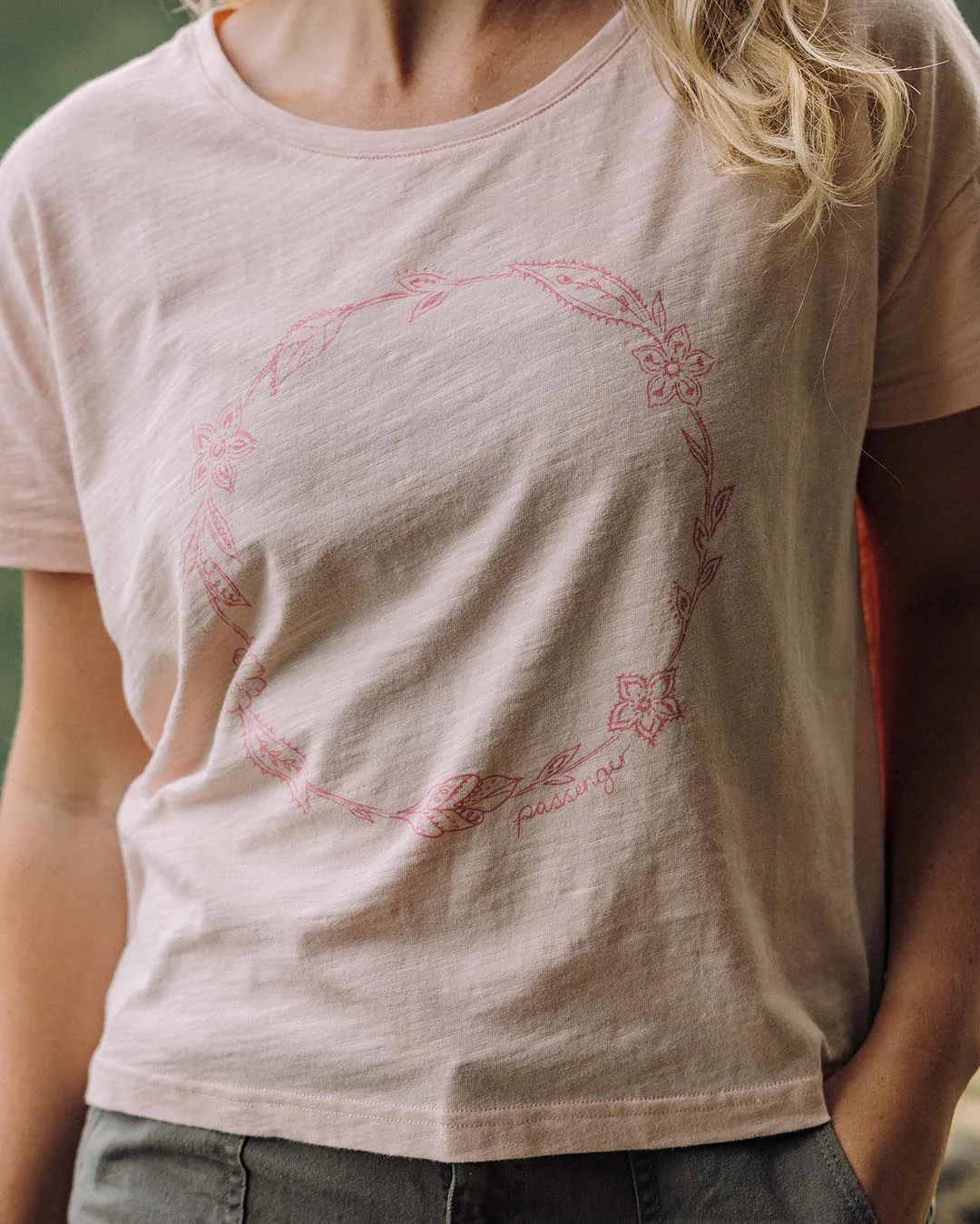 Daisy Chain T-Shirt - Peach Whip - Image 2