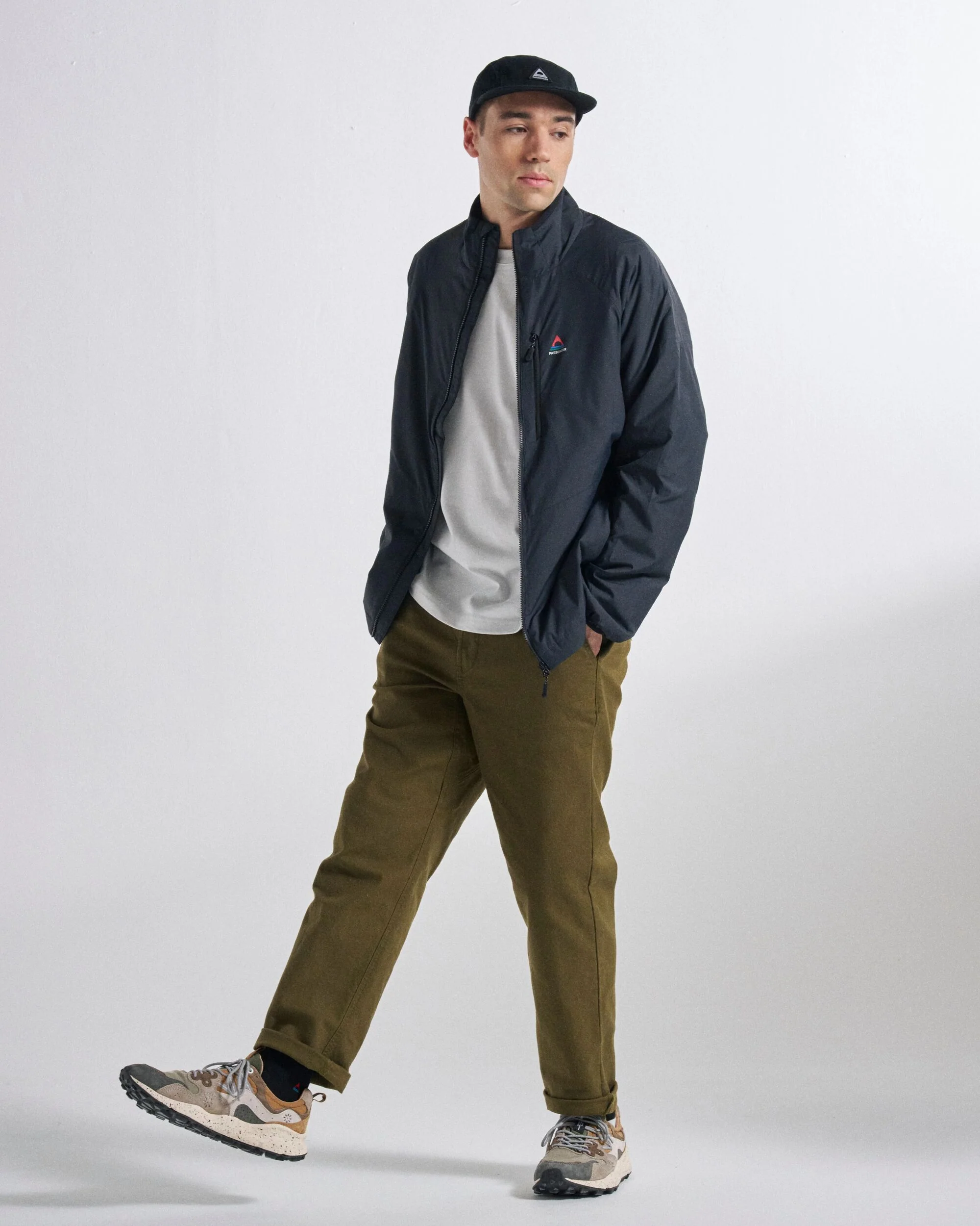Daybreak Lightweight Thermore® Hoodless Jacket - Black - Image 8