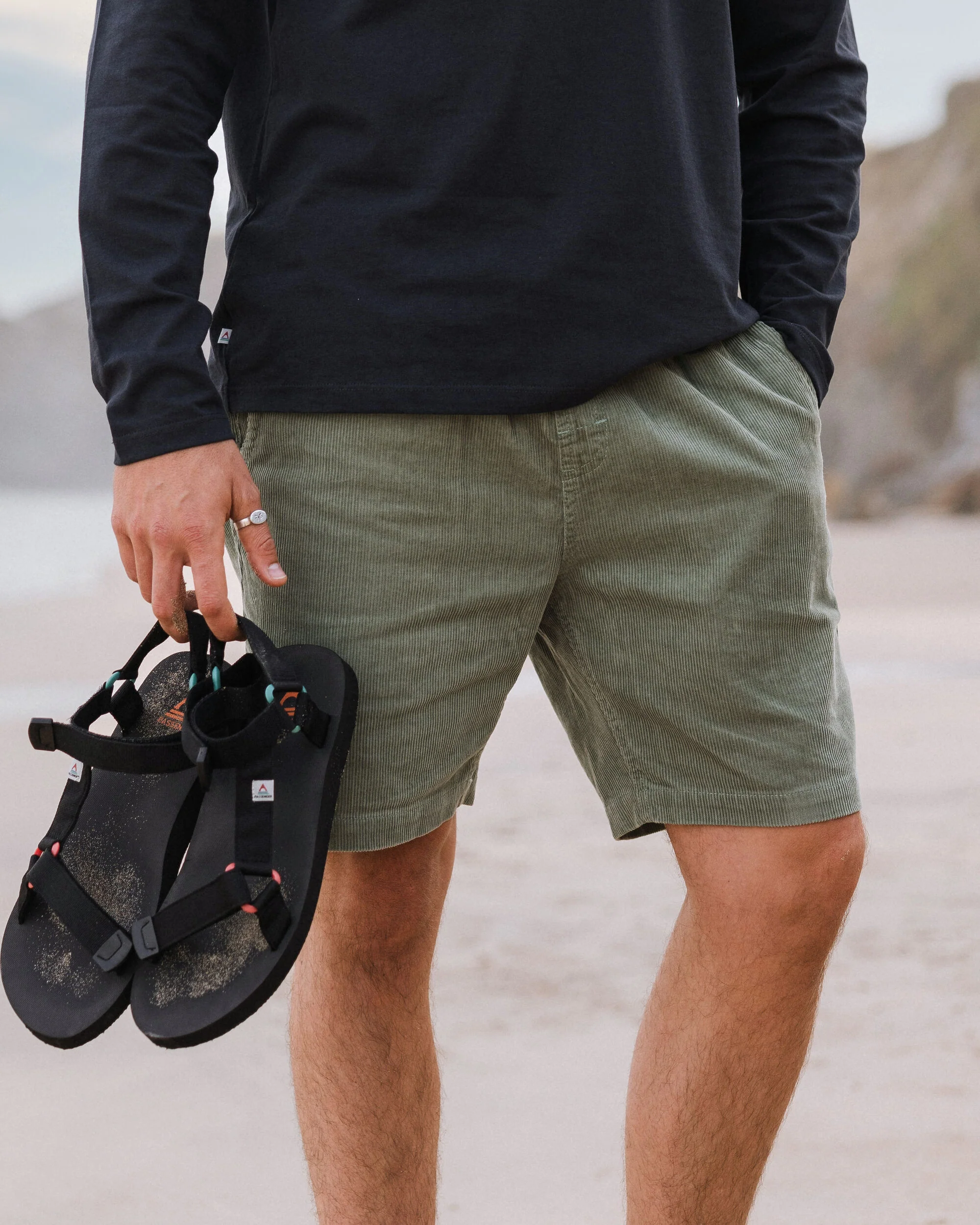Drifter Cord Short - Pistachio - Image 3