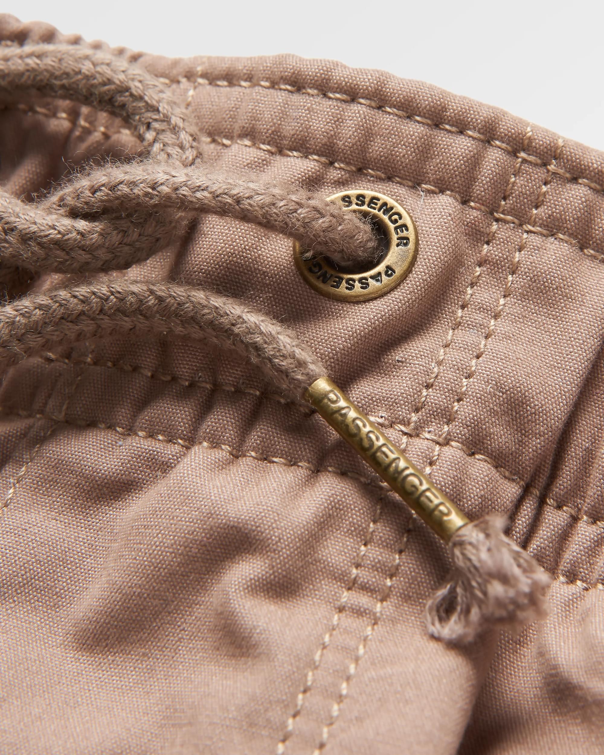 Drifter Organic Twill Short - Taupe - Image 7