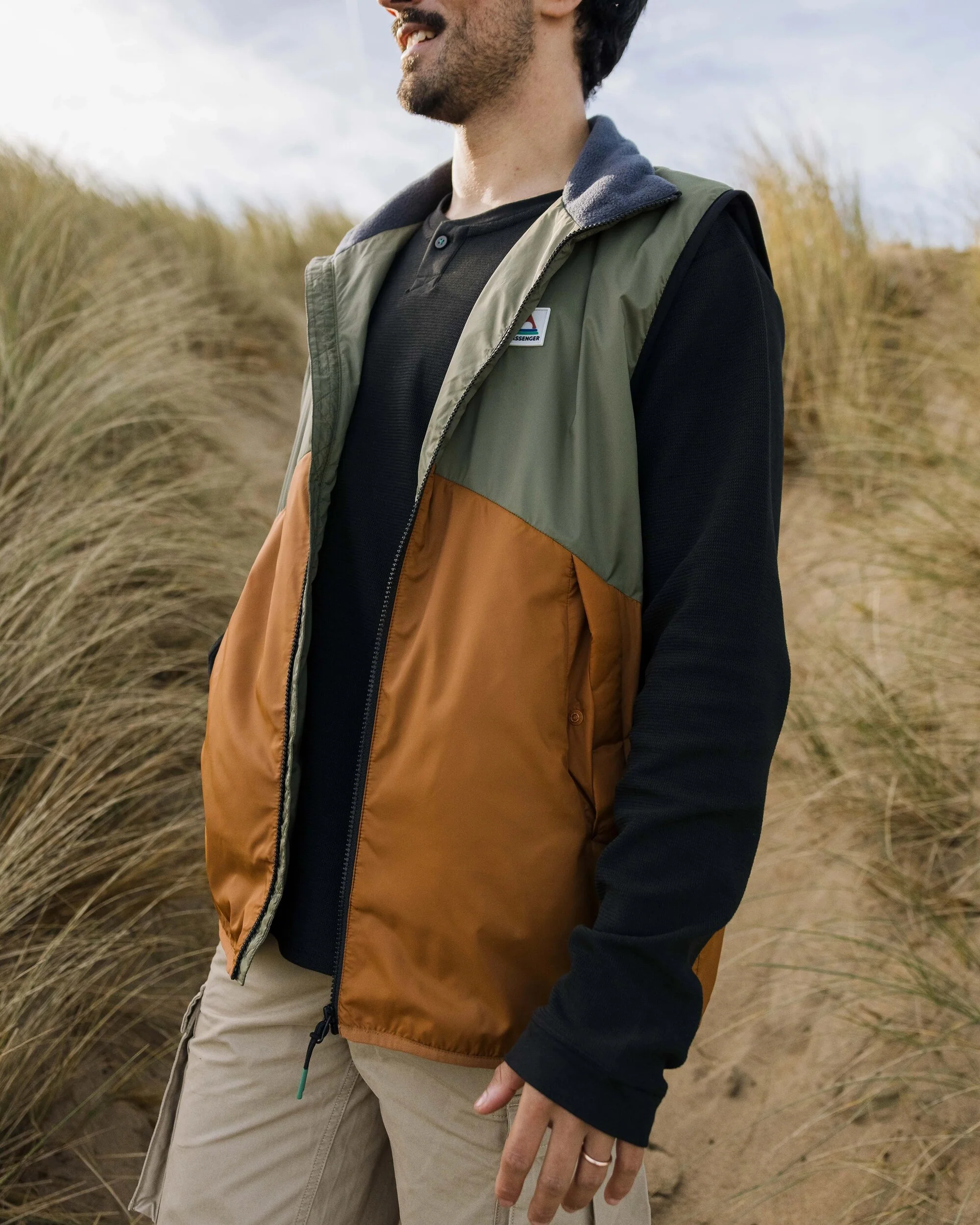 Dusk Insulated Gilet - Dusty Olive - Image 3