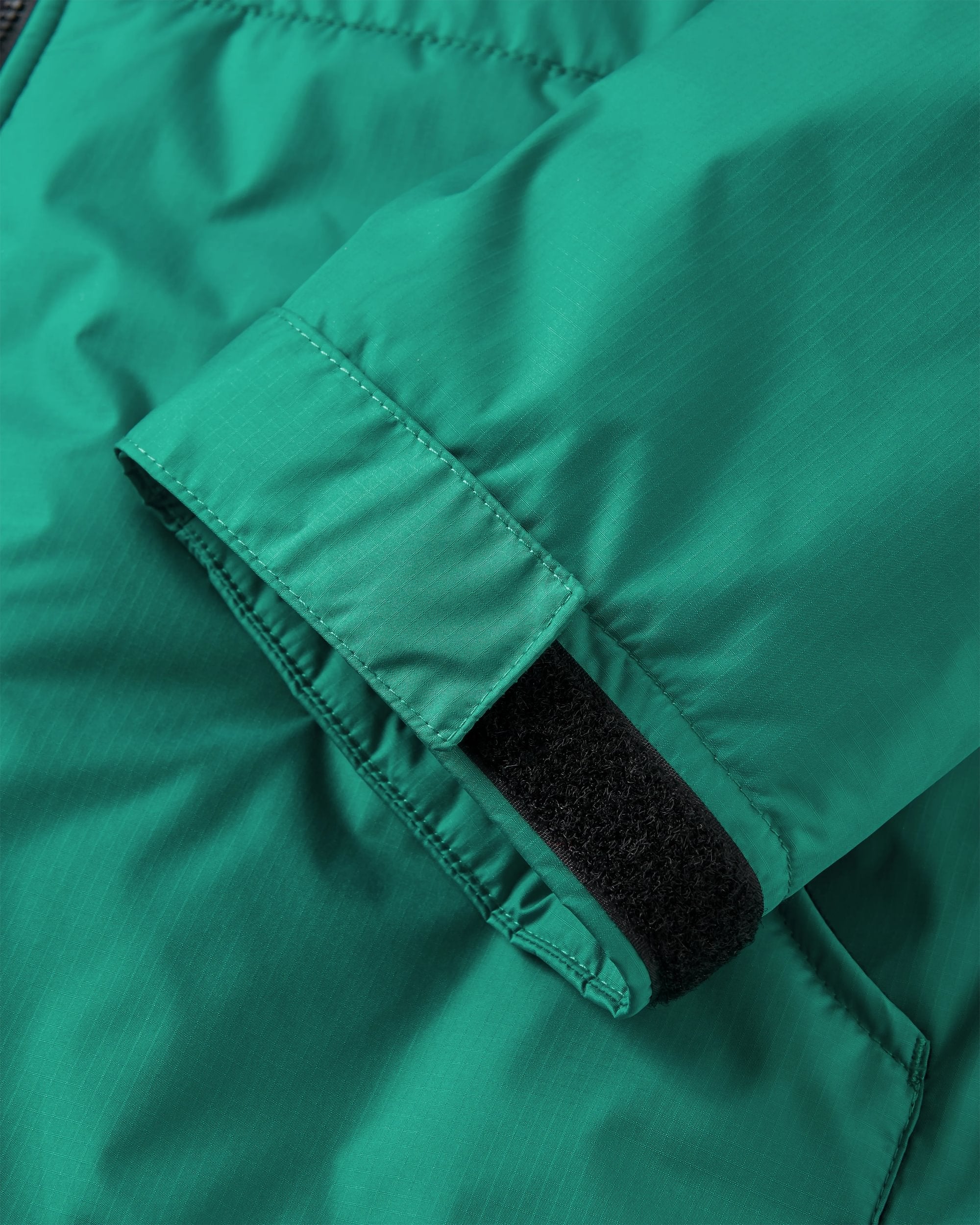 Escapism Sherpa Lined Changing Robe - Greenlake - Image 6