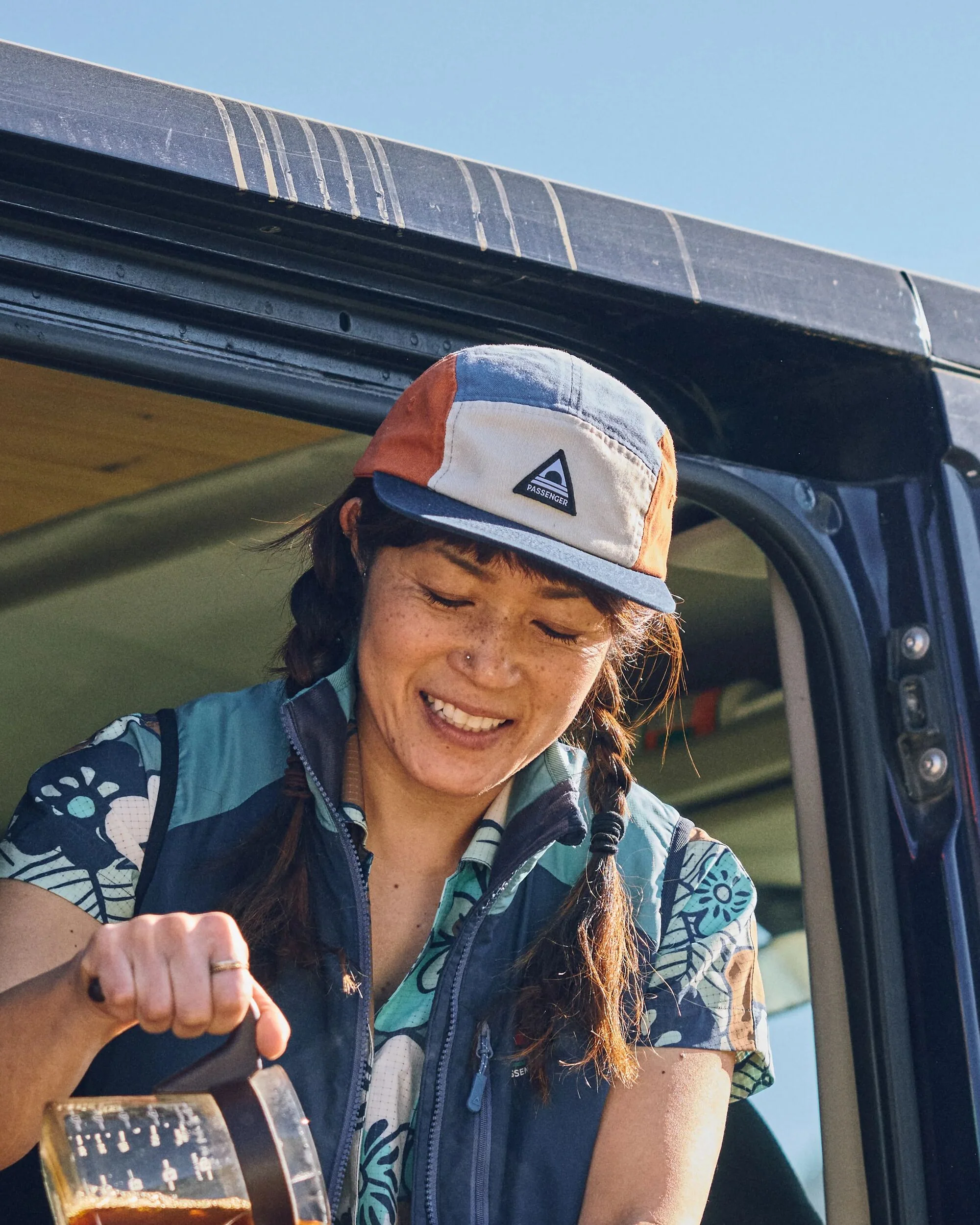 Fixie 5 Panel Cap - Sunrise Orange/ Moonlight Blue Multi - Image 2