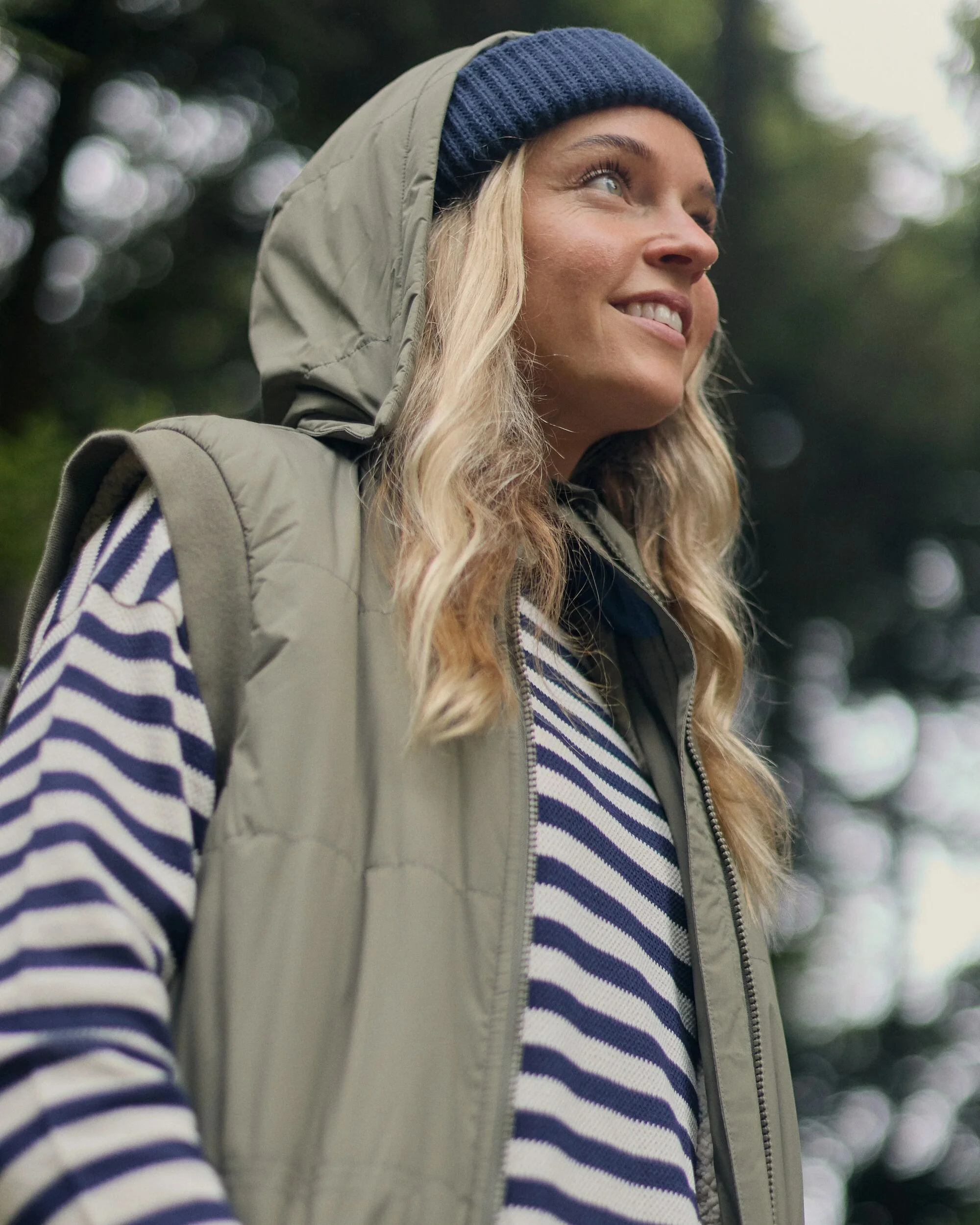 Flora Sherpa Lined Gilet - Dusty Olive - Image 5