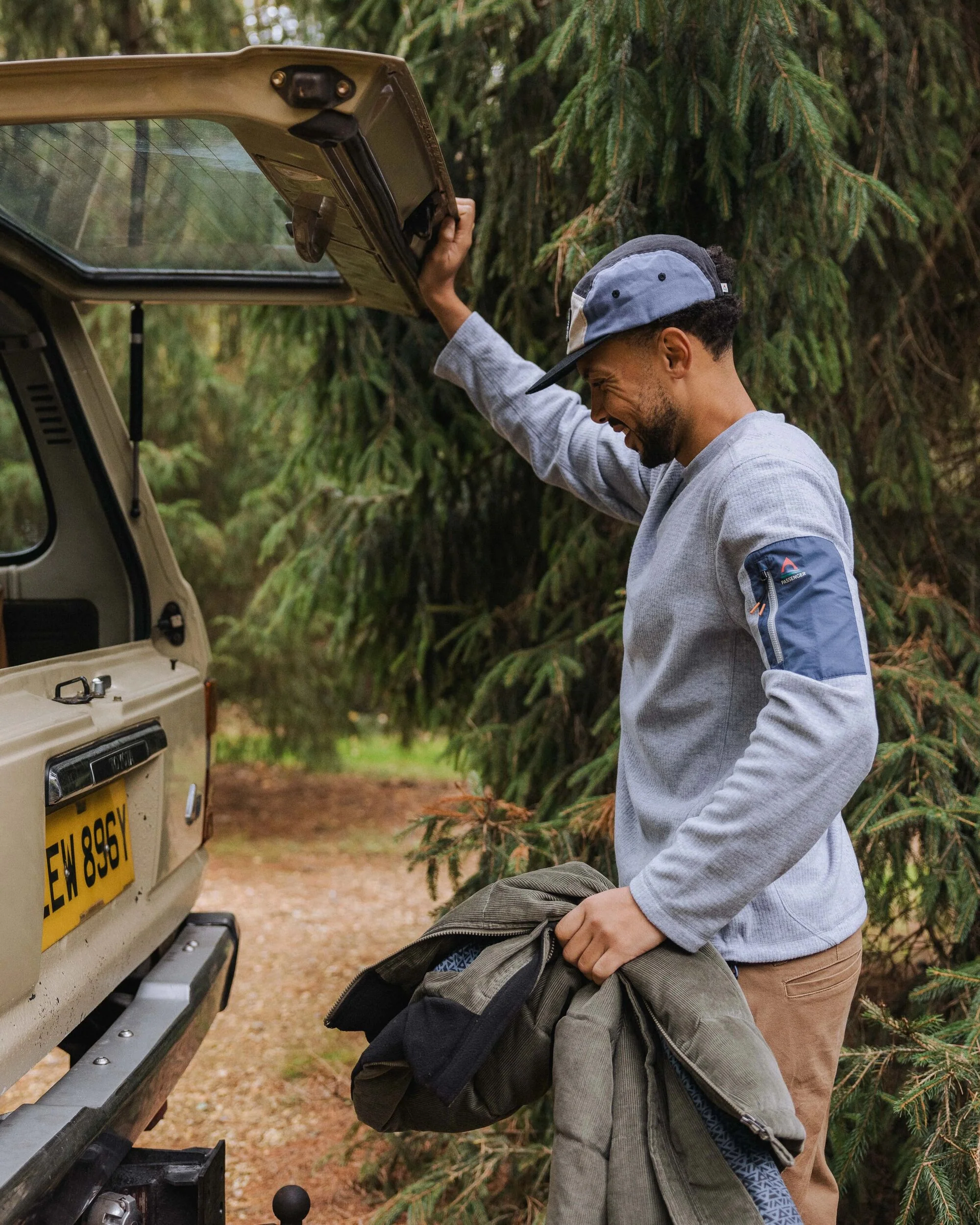 Forestscape Grid Fleece Crew - Grey Marl - Image 3