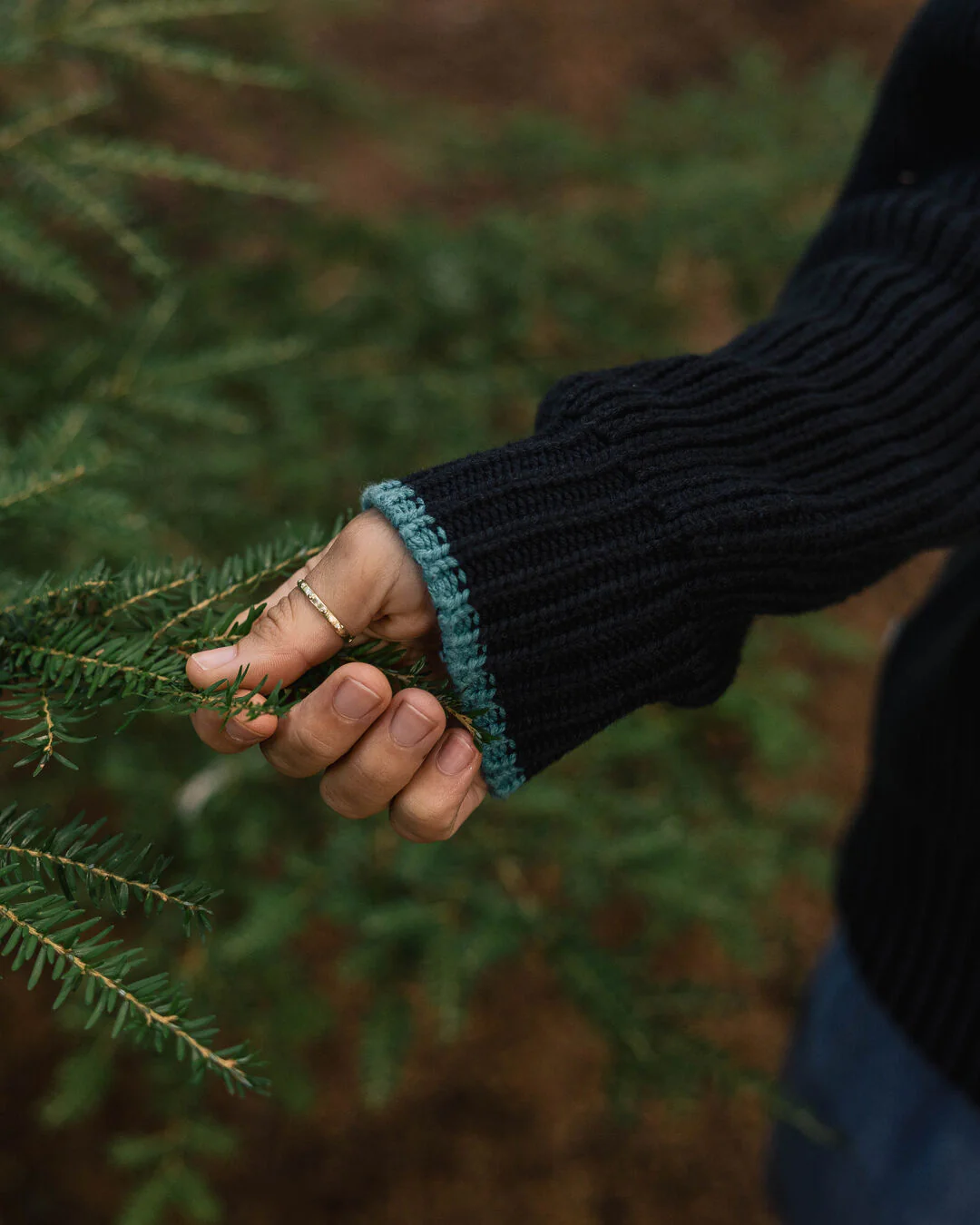 Gondwana Classic Knitted Jumper - Black - Image 2