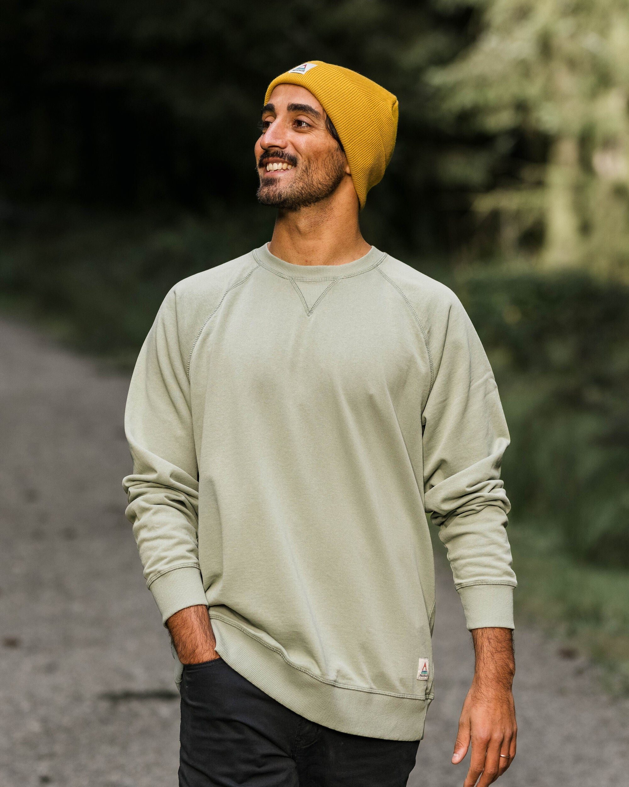 Heritage Men's Sweatshirt - Pistachio - Image 2