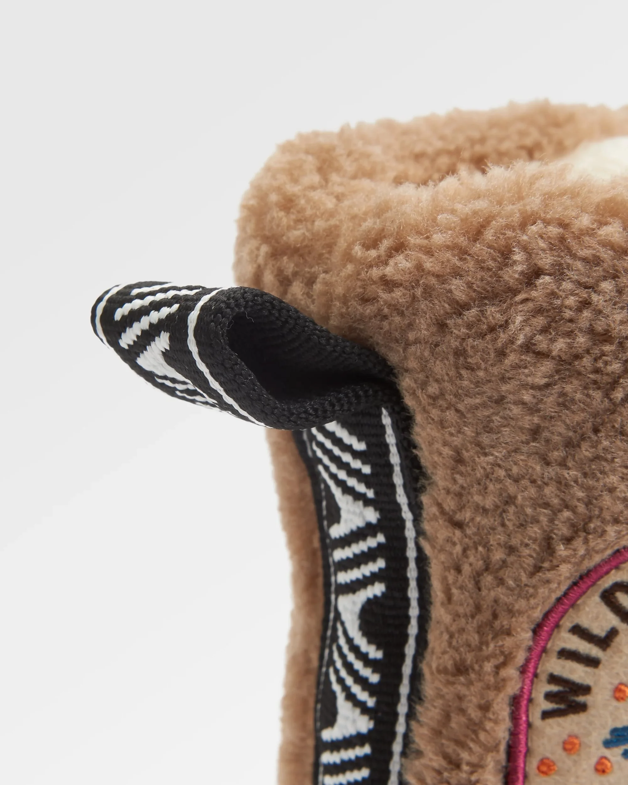 Hideaway Hut Sherpa Fleece Slipper - Biscuit - Image 6