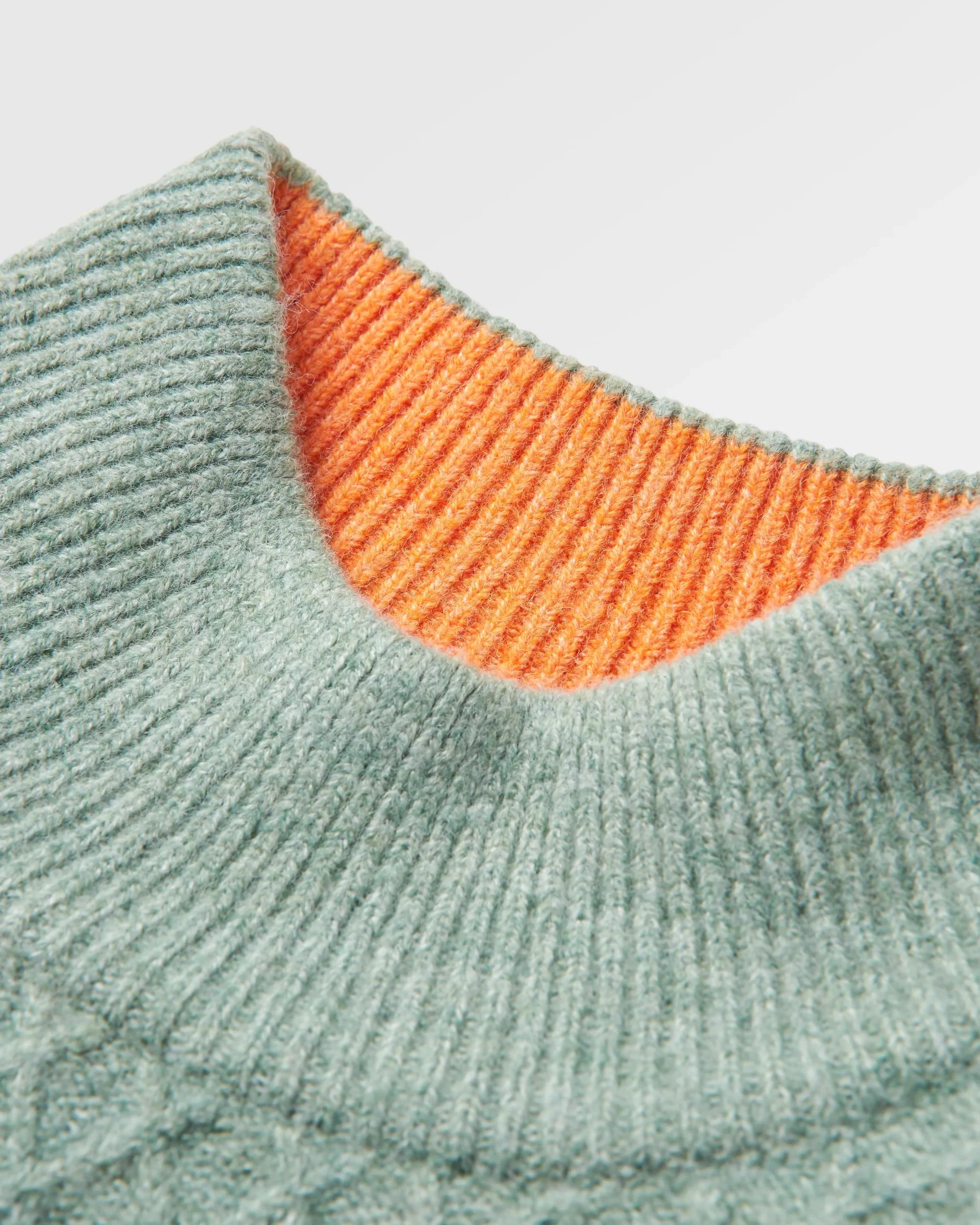 Hinterland Knitted Jumper - Pistachio - Image 9