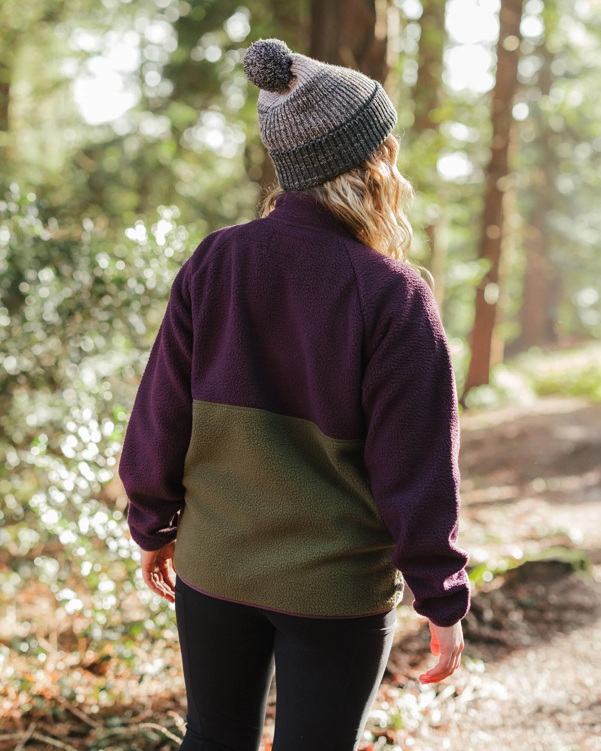 Home Sherpa Fleece - Deep Plum/Khaki - Image 3